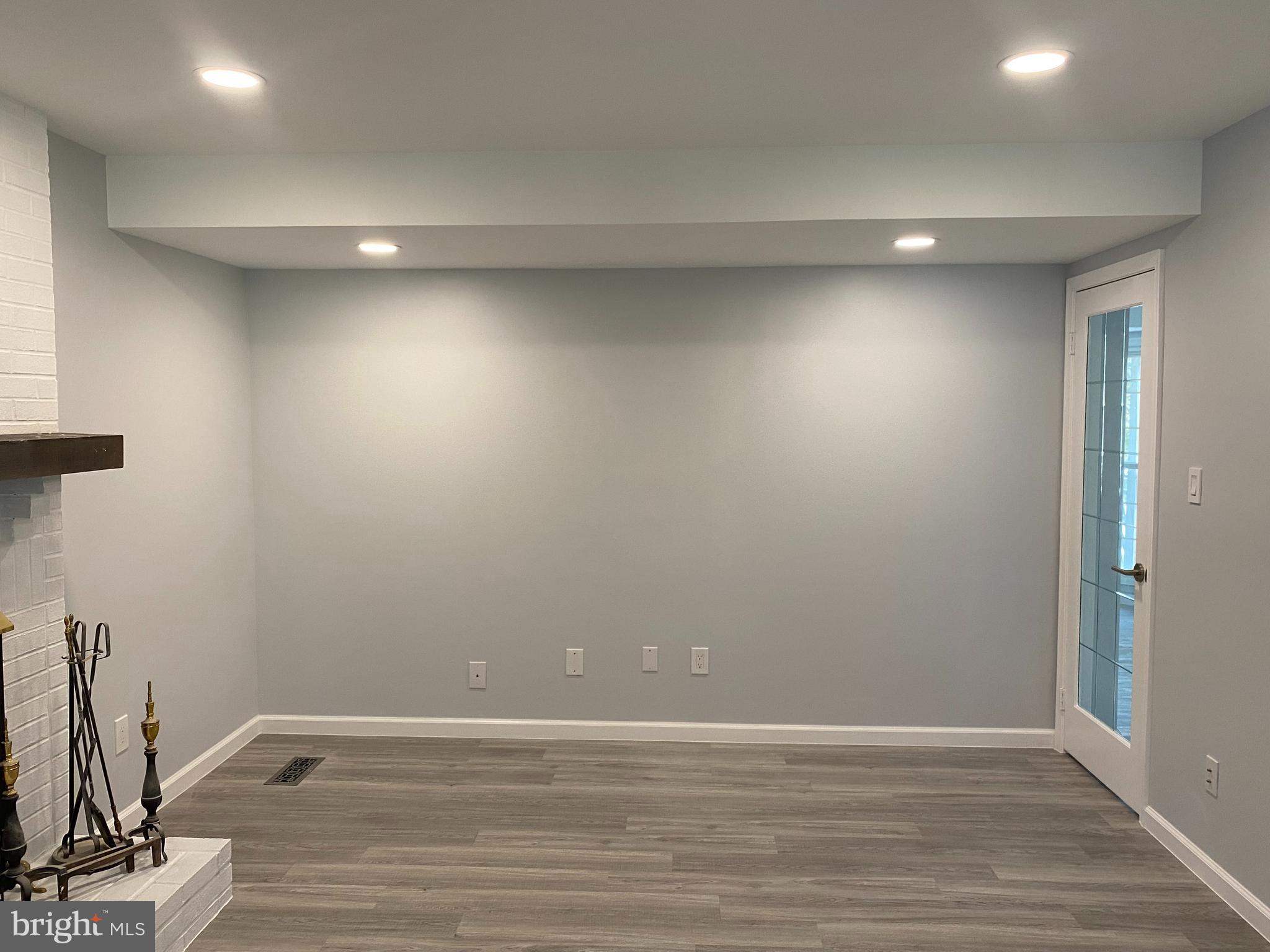 WOLF TRAP GREEN - Residential Lease