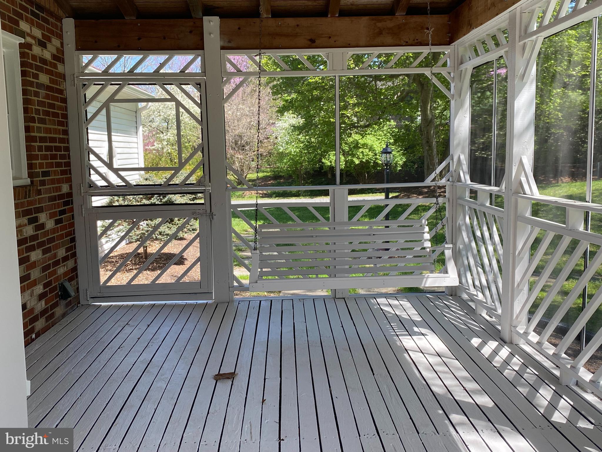 WOLF TRAP GREEN - Residential Lease