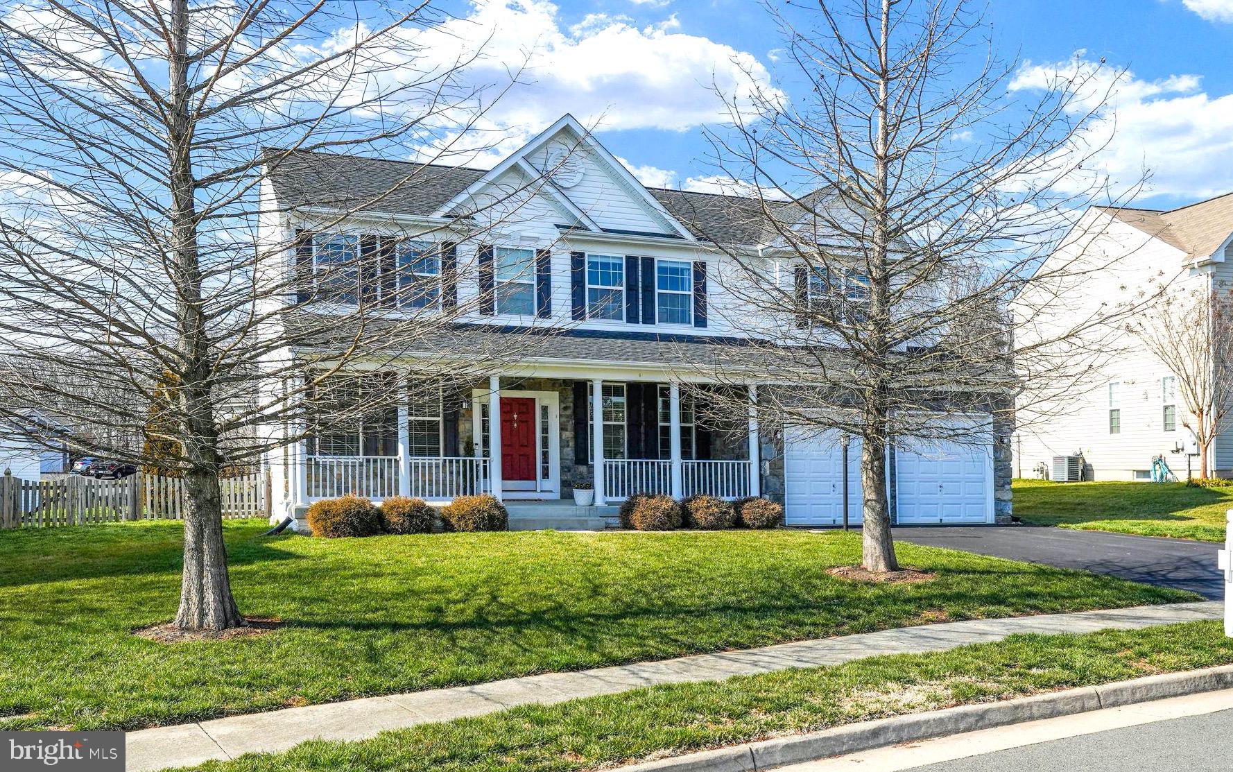 ELLIS MILL ESTATES - Residential