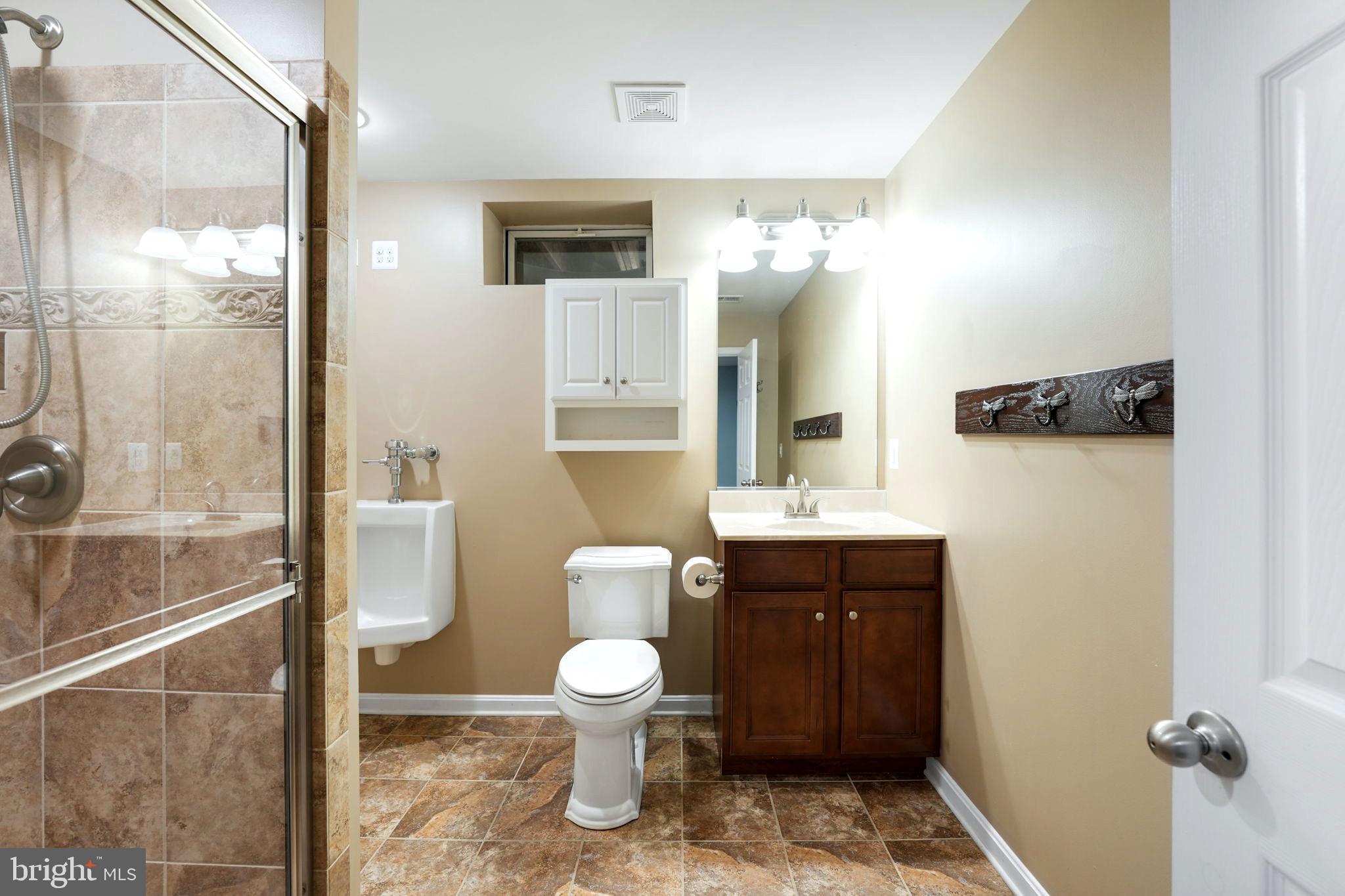 ELLIS MILL ESTATES - Residential