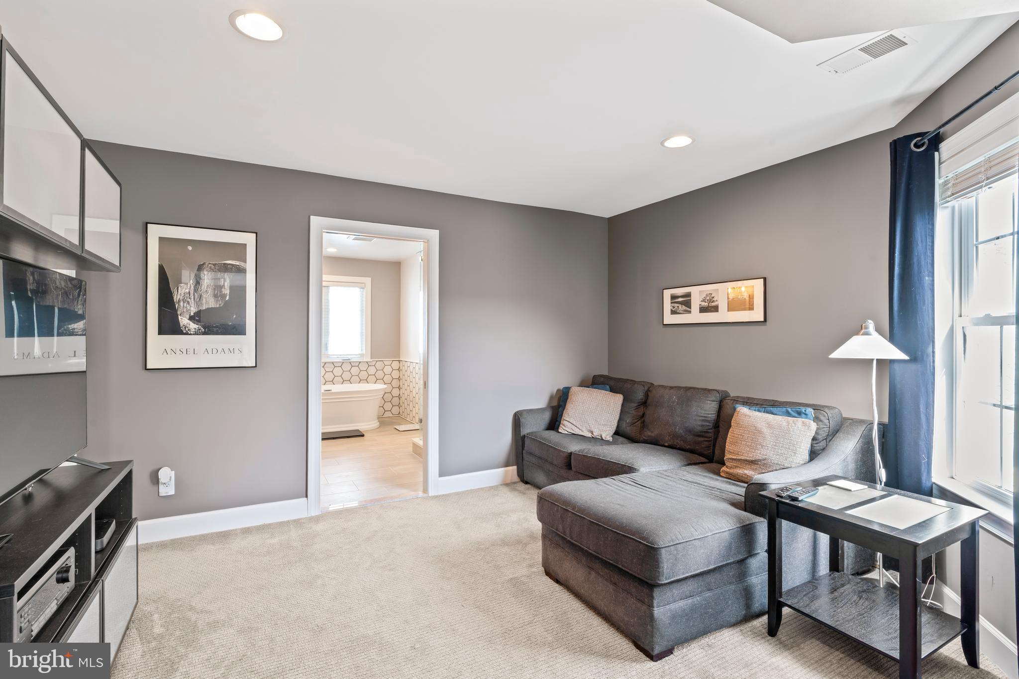 BRAMBLETON LANDBAY 2 - Residential