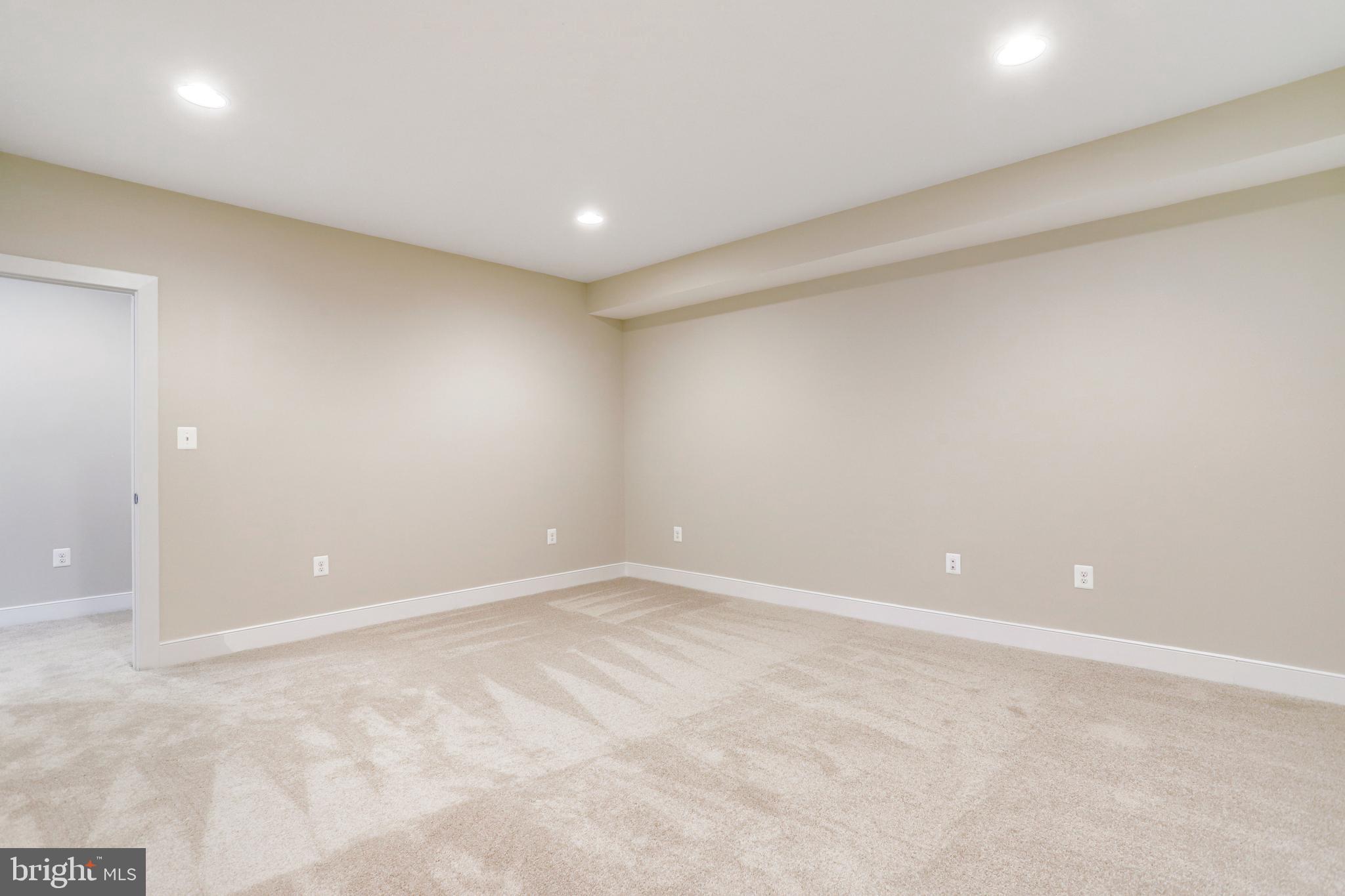 BELLE HAVEN ESTATES - Residential