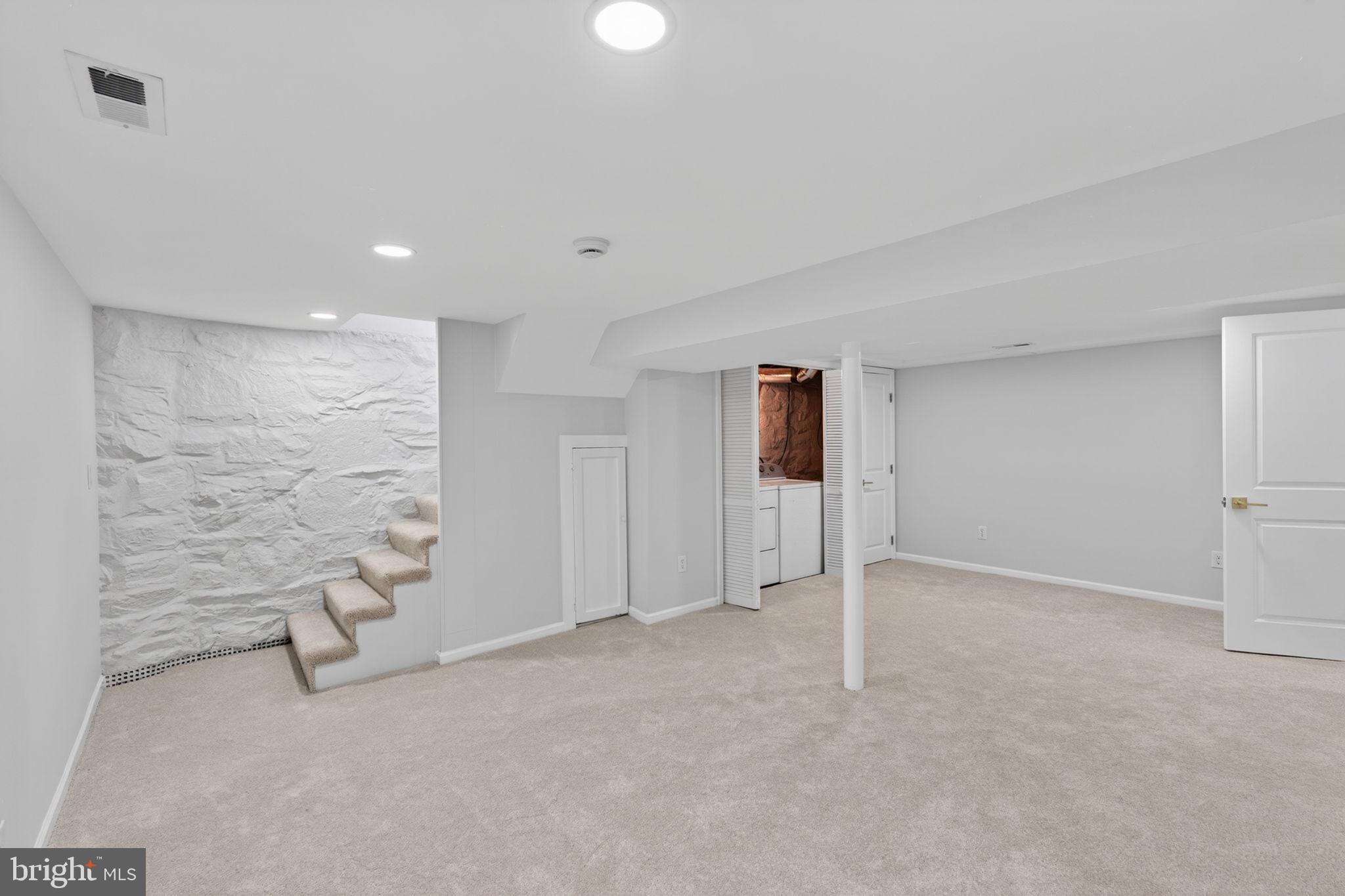 PARKVILLE - Residential