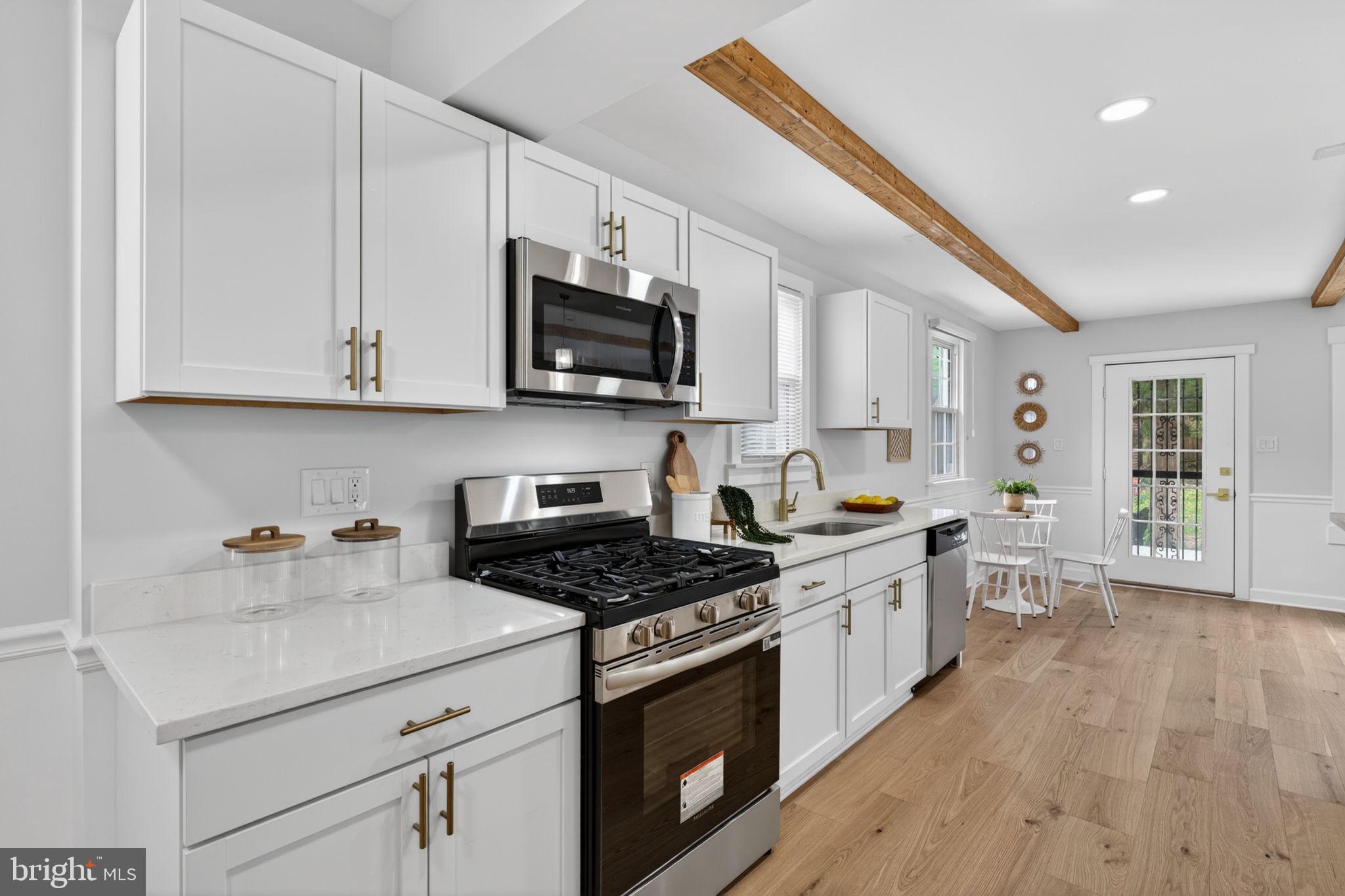 PARKVILLE - Residential
