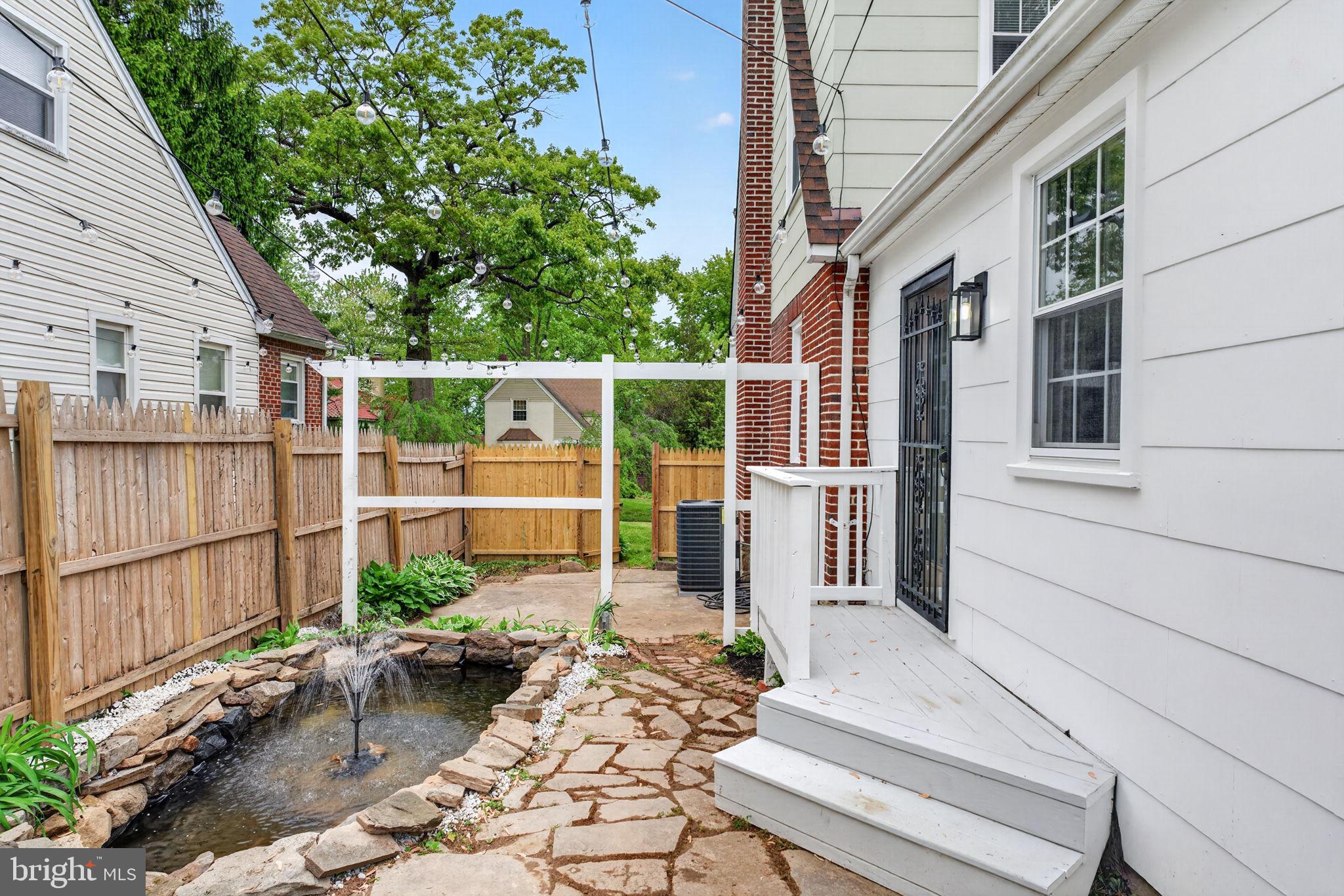 PARKVILLE - Residential