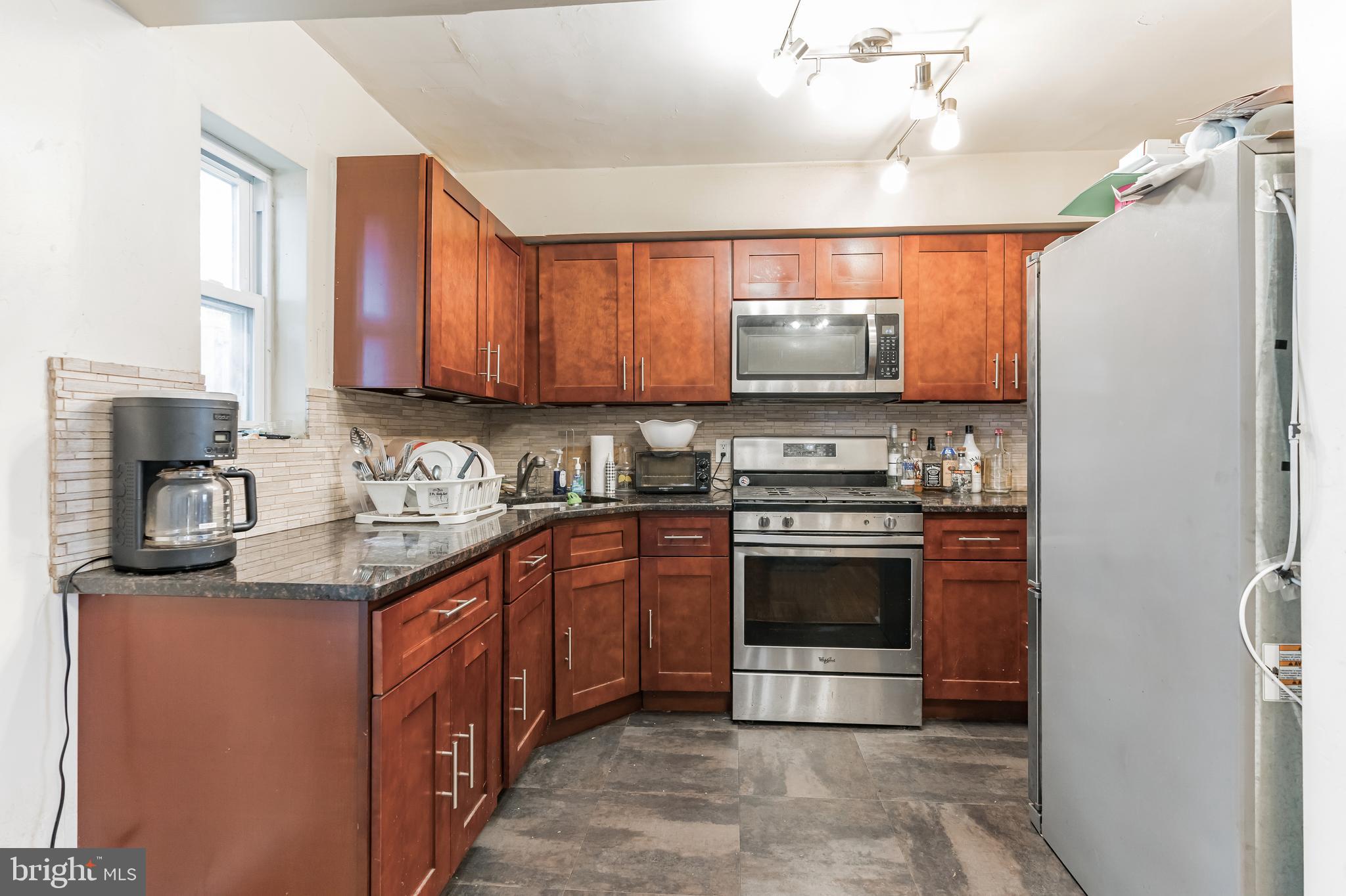 PHILADELPHIA - Residential Lease