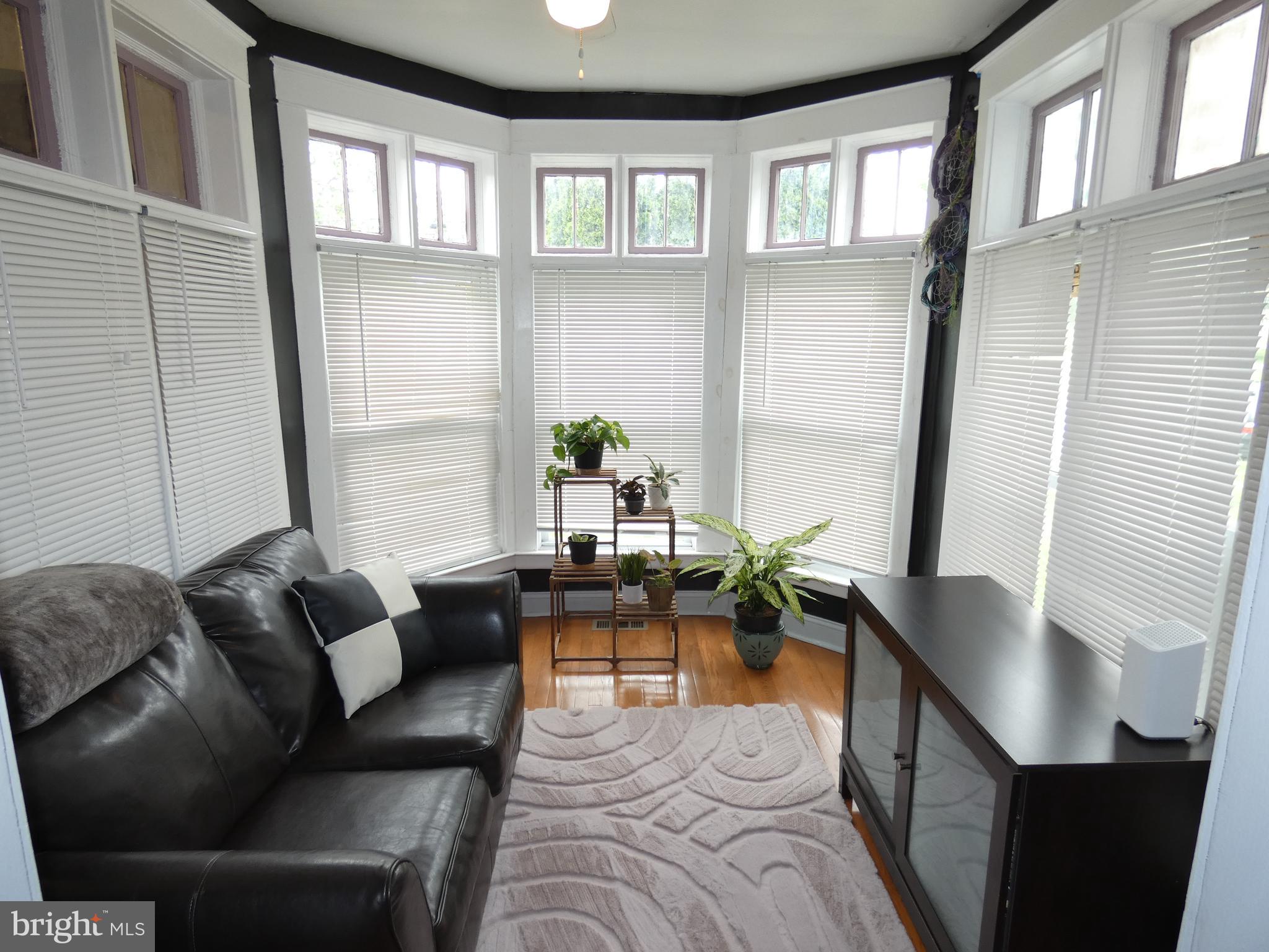 503 DIVISION STREET