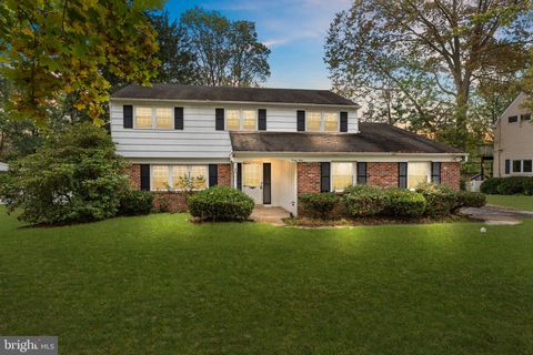 49 HIGHLAND DRIVE YARDLEY PA 19067
