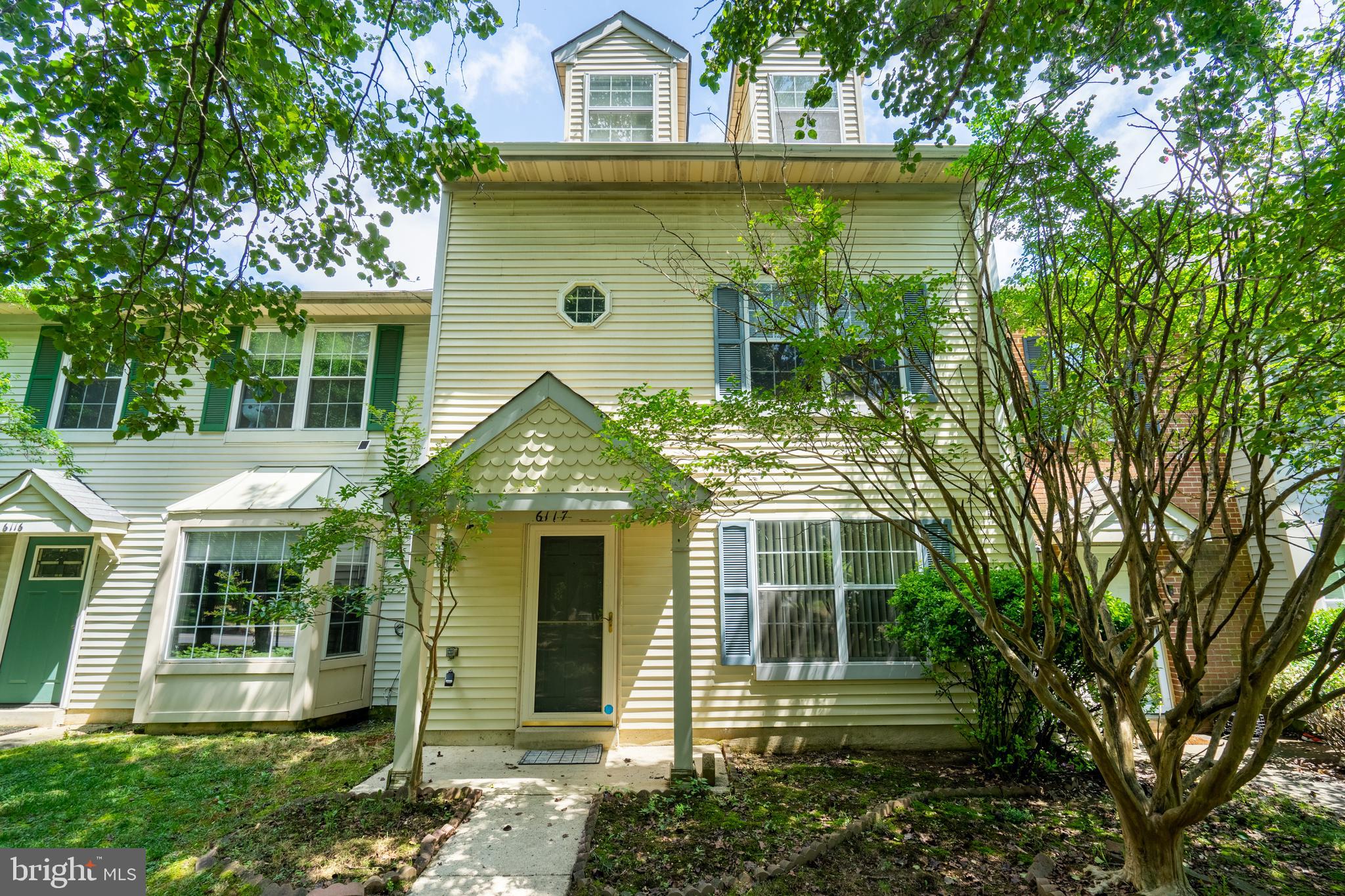 ST CHARLES SUB - HAMPSHIRE - Residential