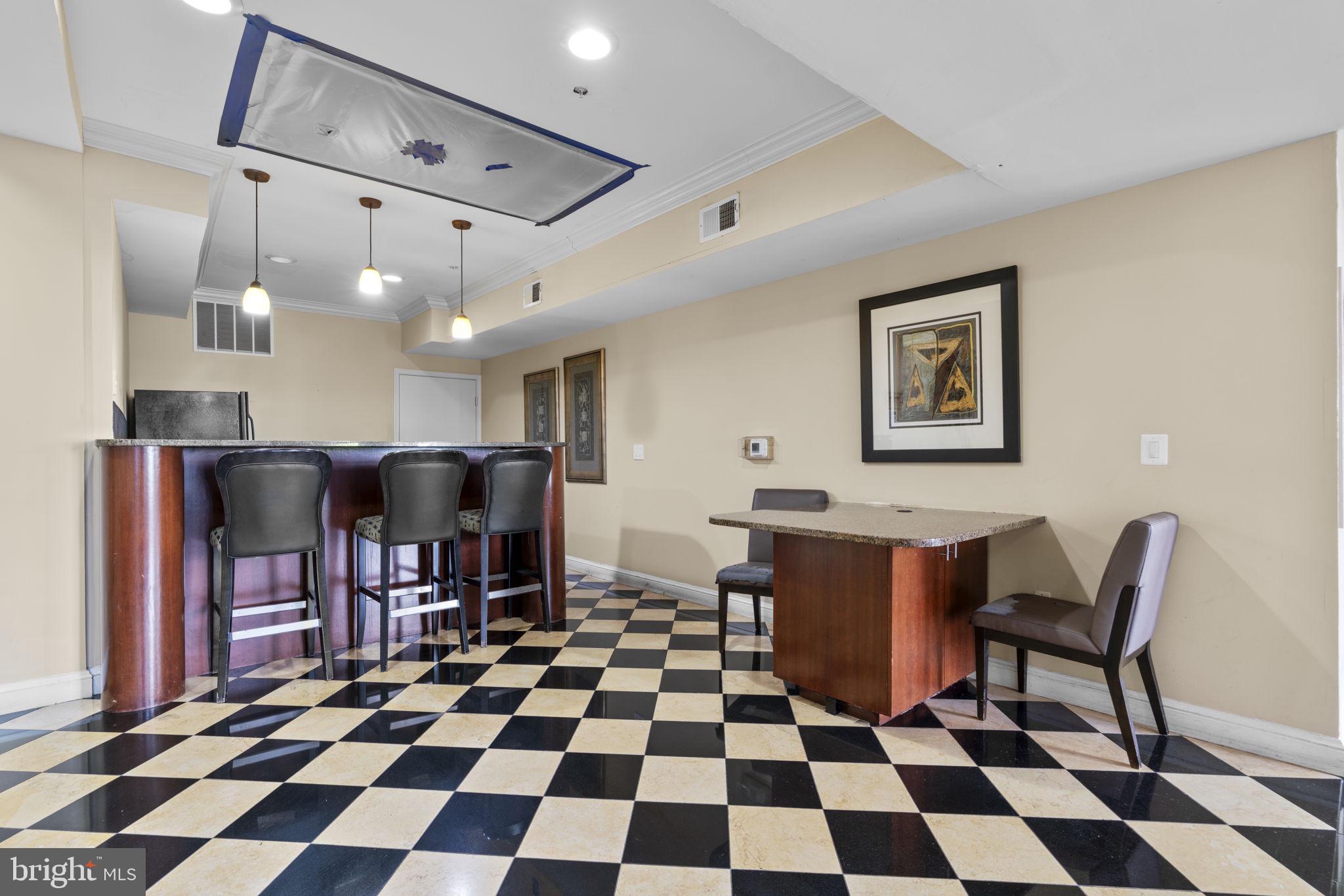 FITZ AT ROCKVILLE TOWN C - Residential