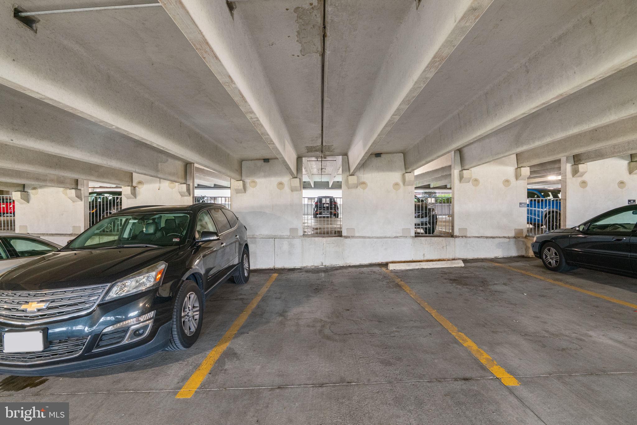 FITZ AT ROCKVILLE TOWN C - Residential