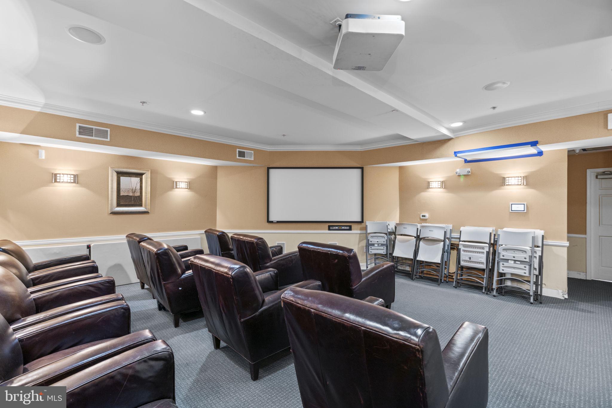 FITZ AT ROCKVILLE TOWN C - Residential