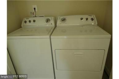 BRAMBLETON OVERLOOK - Residential Lease