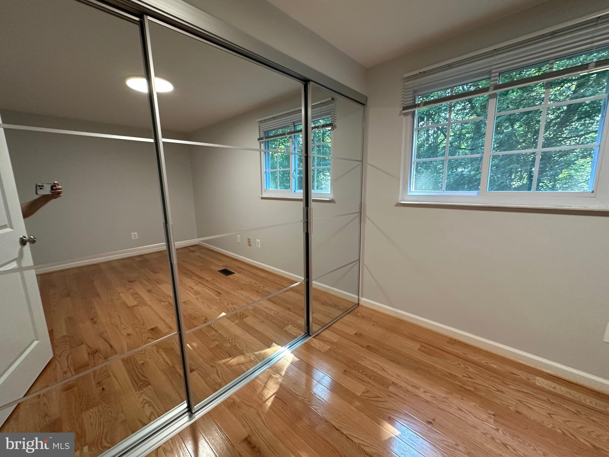 RESTON - Residential Lease