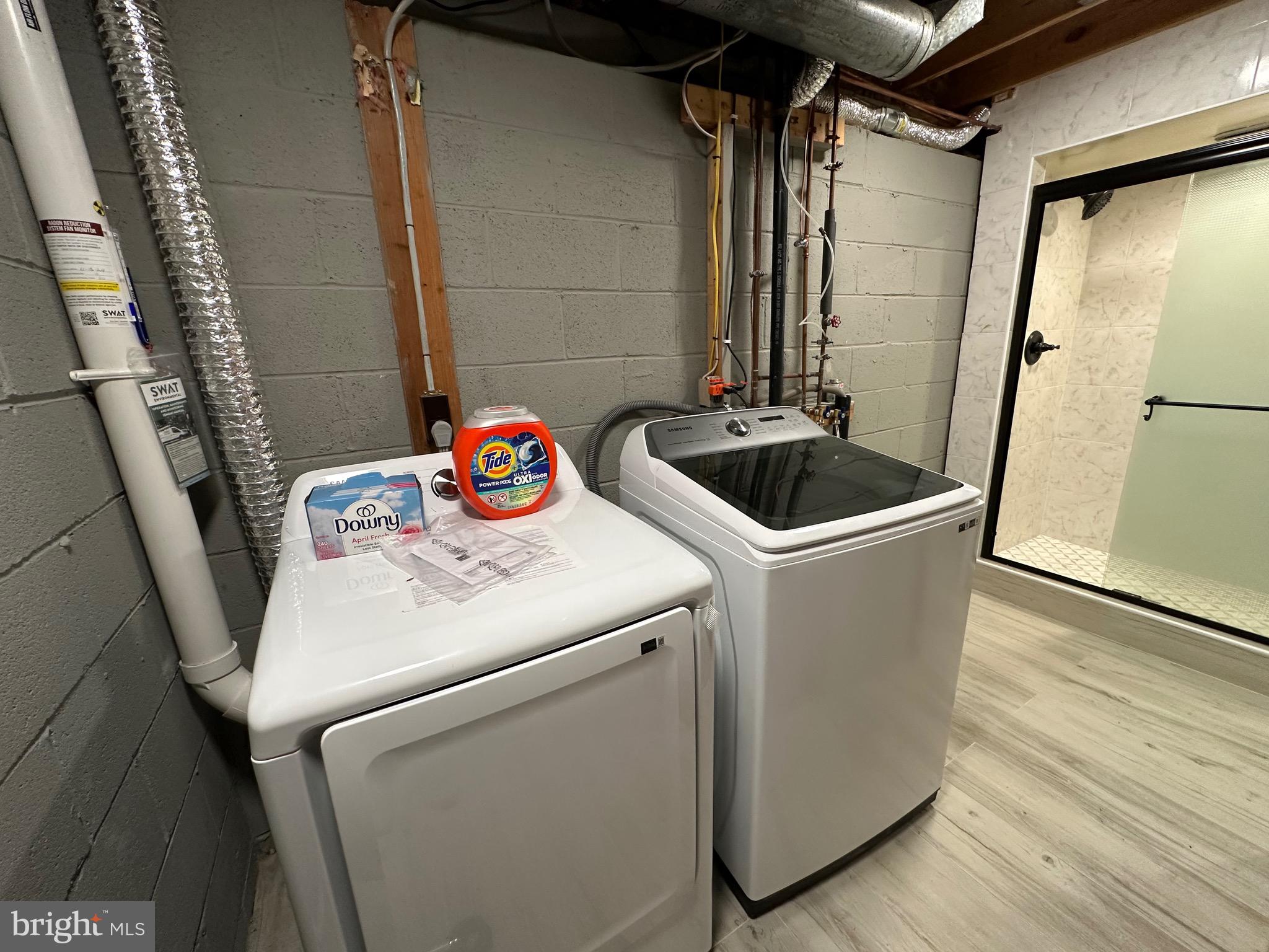 RESTON - Residential Lease