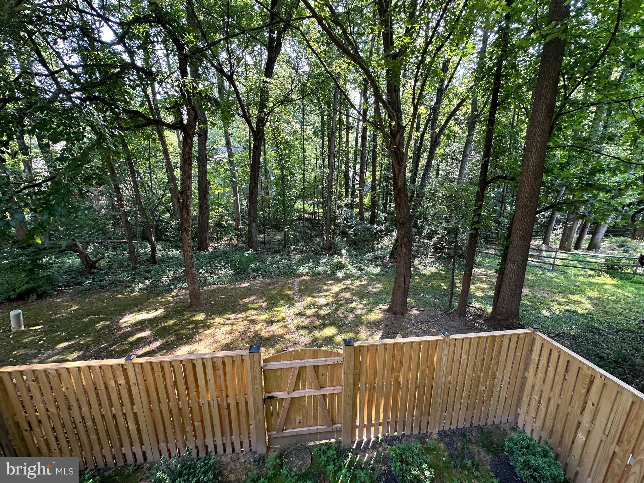 RESTON - Residential Lease