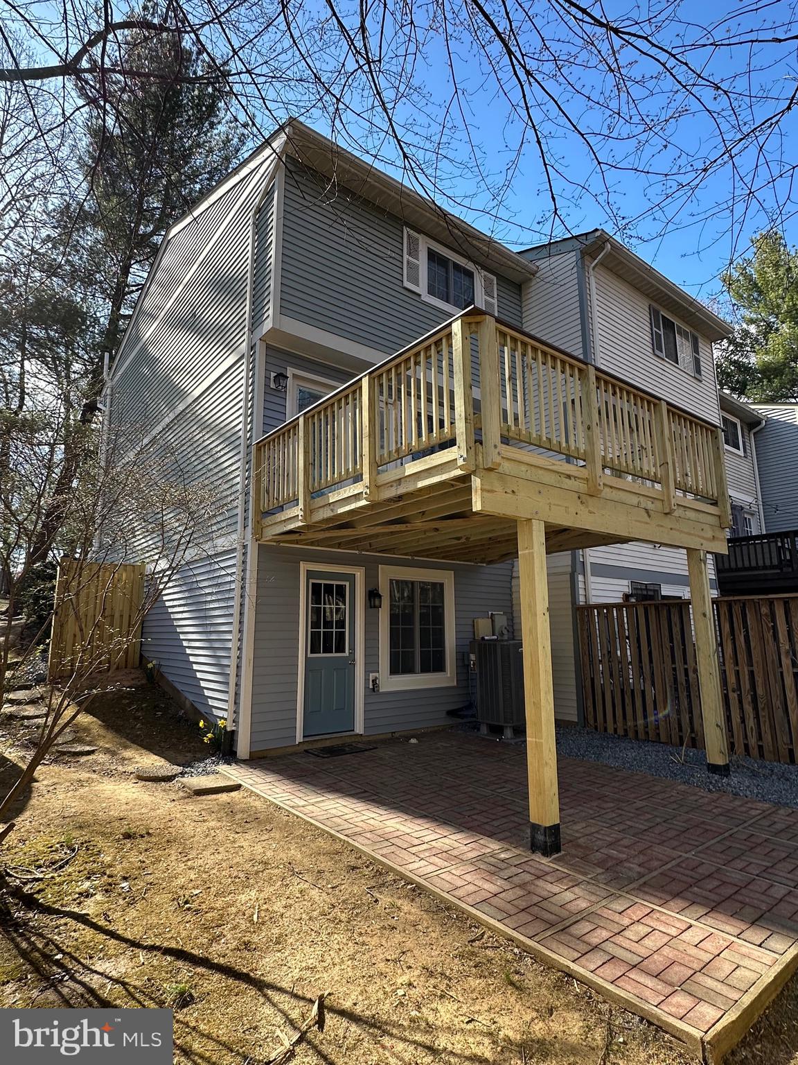 RESTON - Residential Lease