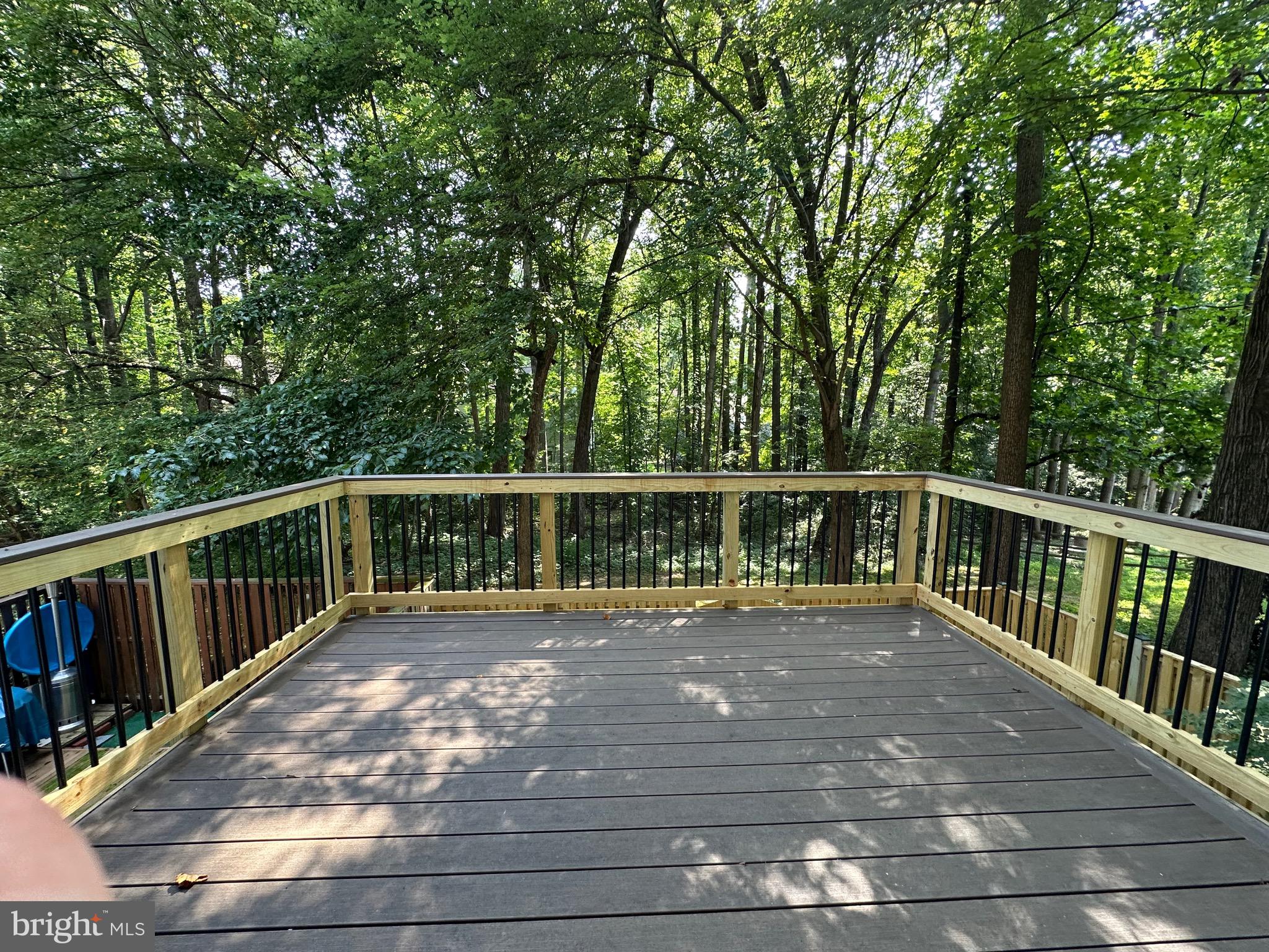 RESTON - Residential Lease