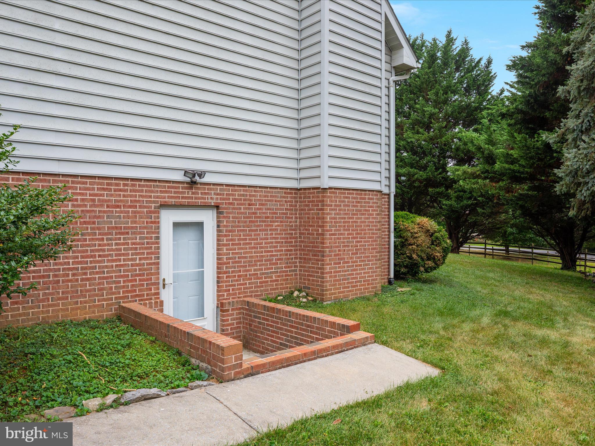 SHAFFER HILLS - Residential