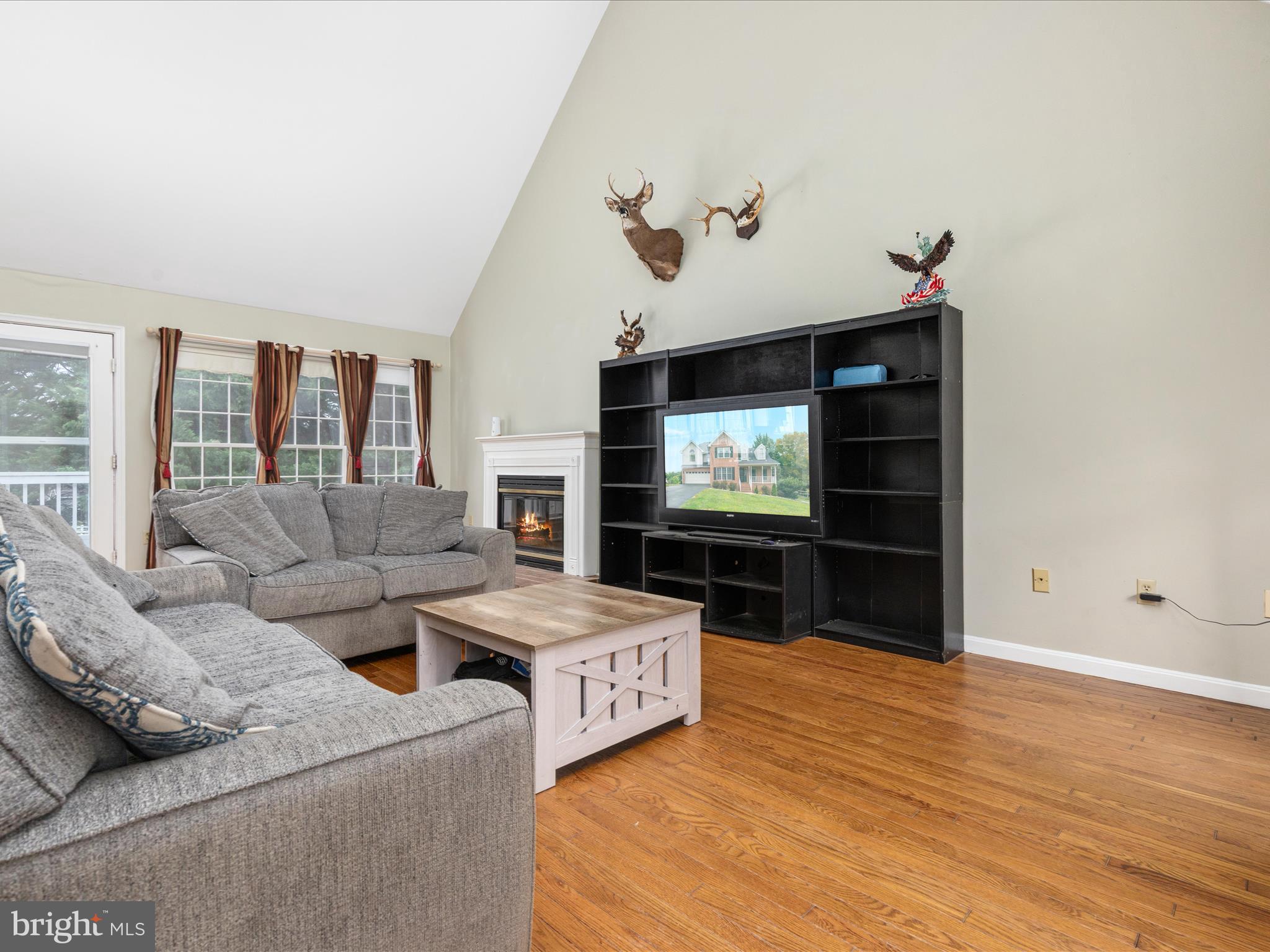 SHAFFER HILLS - Residential