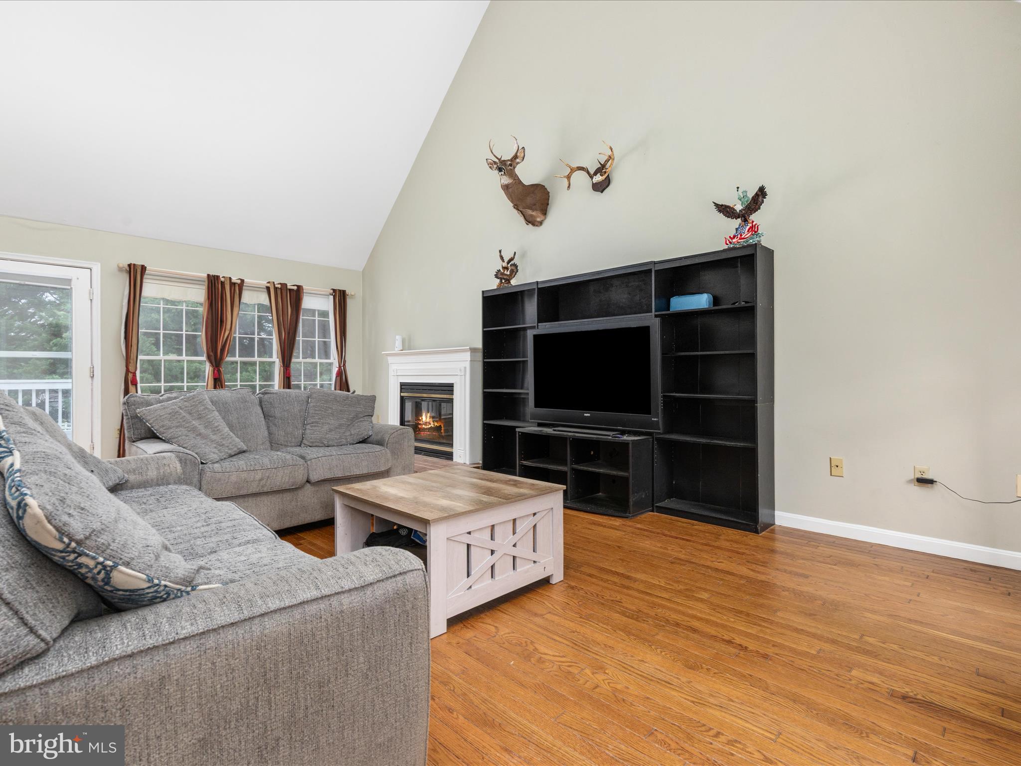 SHAFFER HILLS - Residential