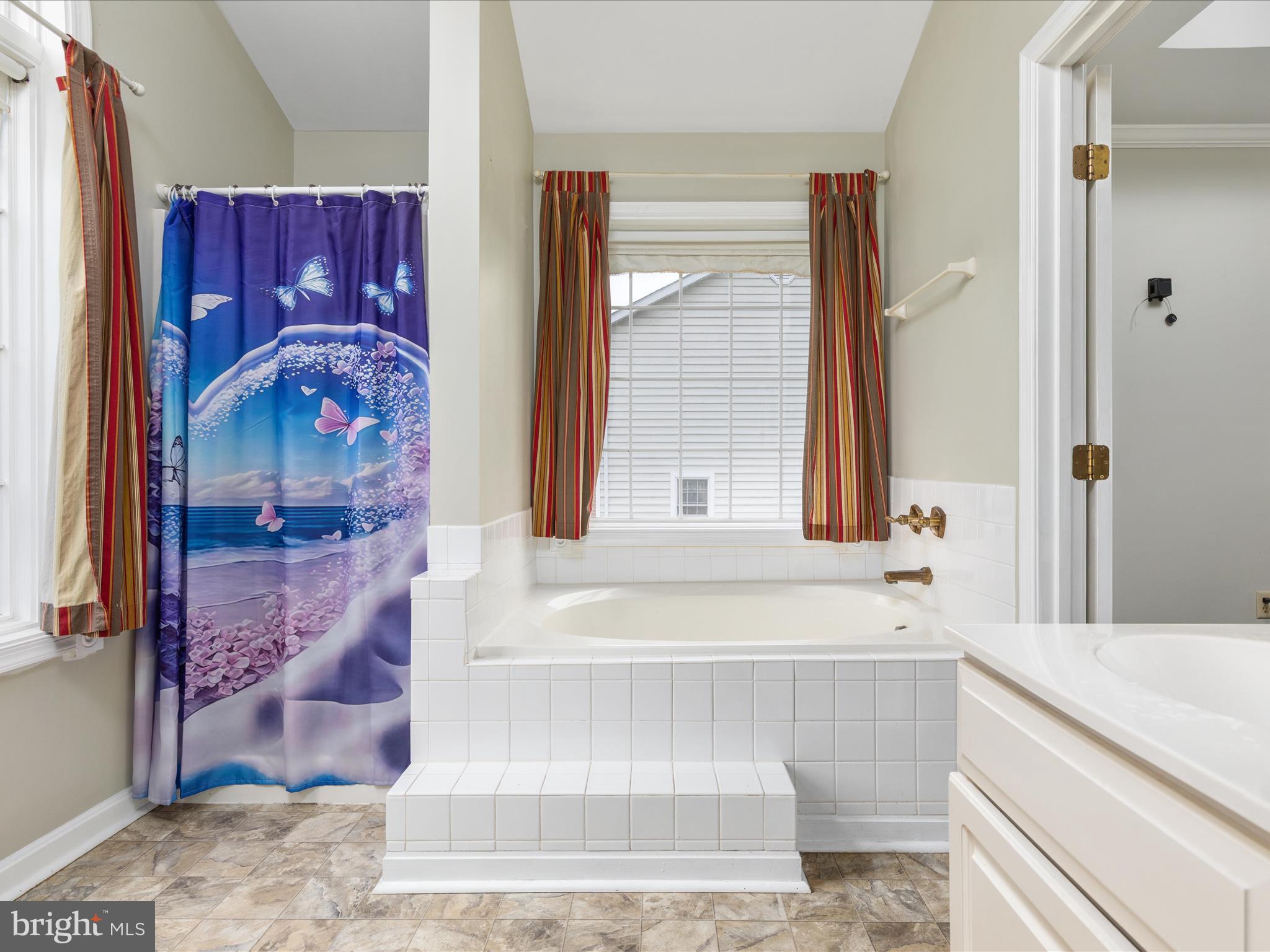 SHAFFER HILLS - Residential