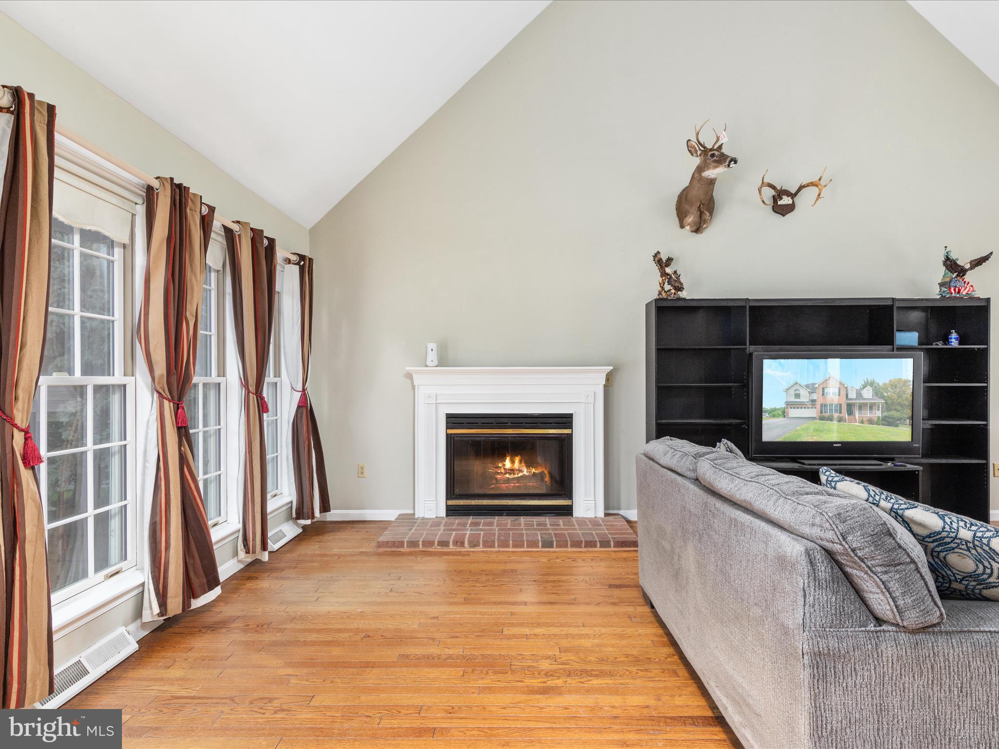 SHAFFER HILLS - Residential