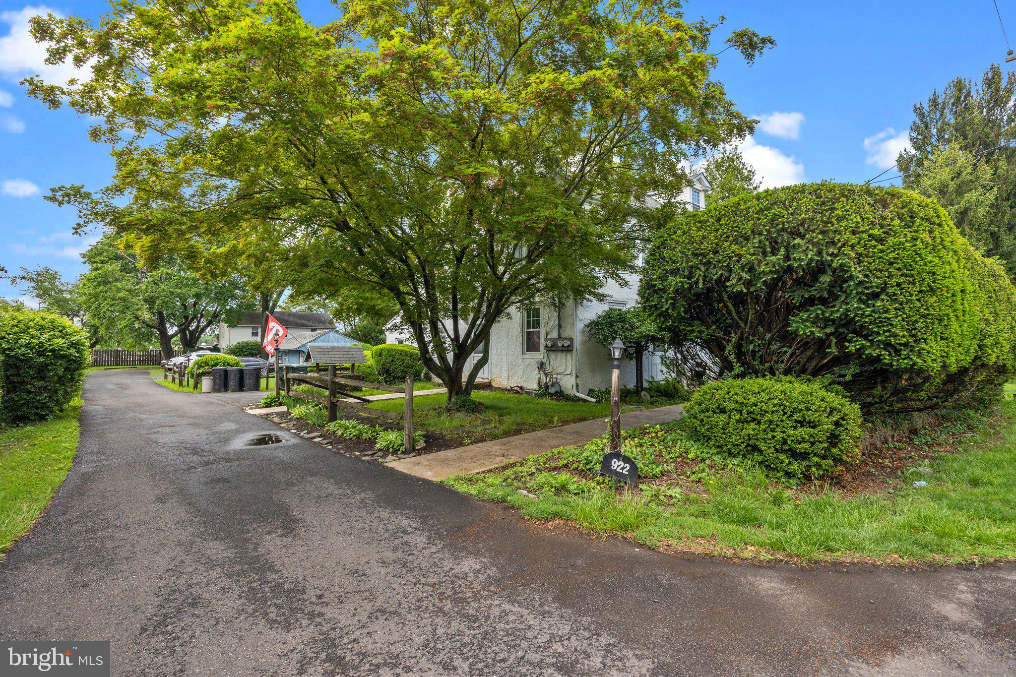 922 2ND STREET PIKE