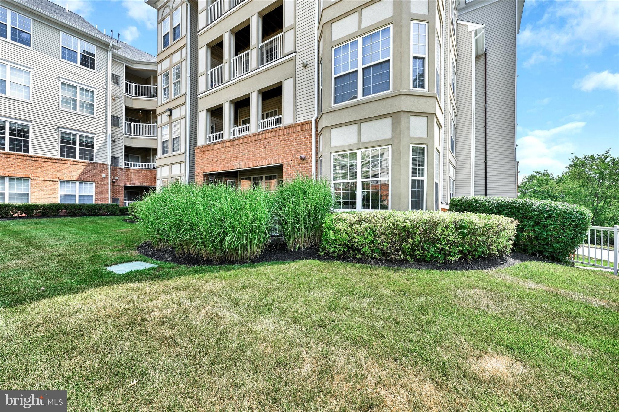 HIGH VIEW AT HUNT VALLEY - Residential