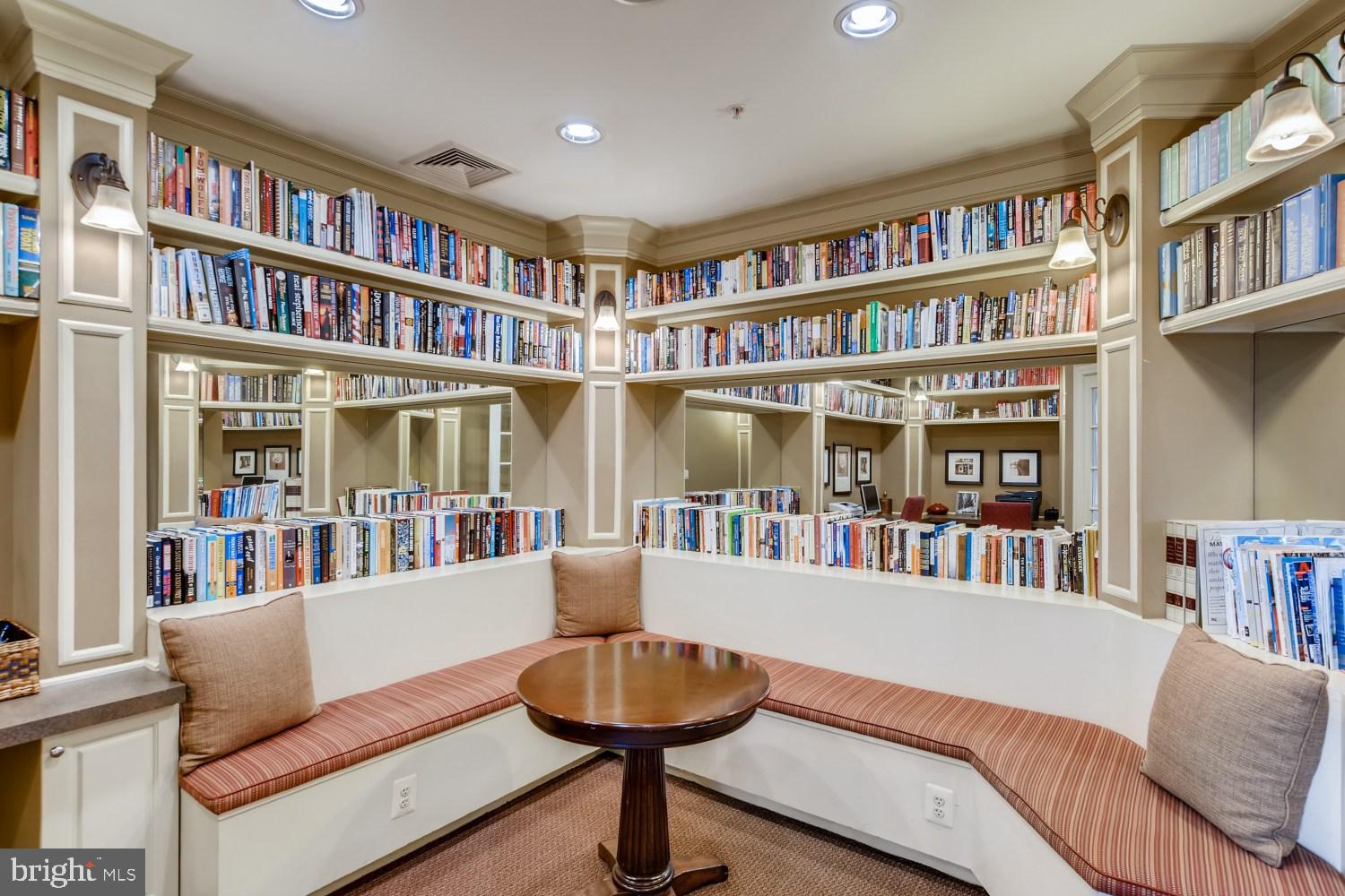 HIGH VIEW AT HUNT VALLEY - Residential