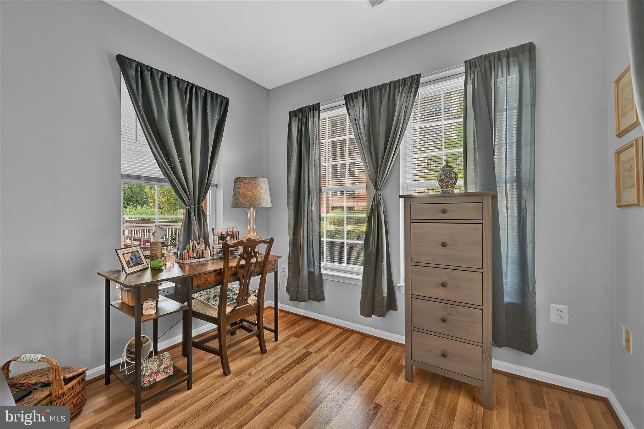 HIGH VIEW AT HUNT VALLEY - Residential