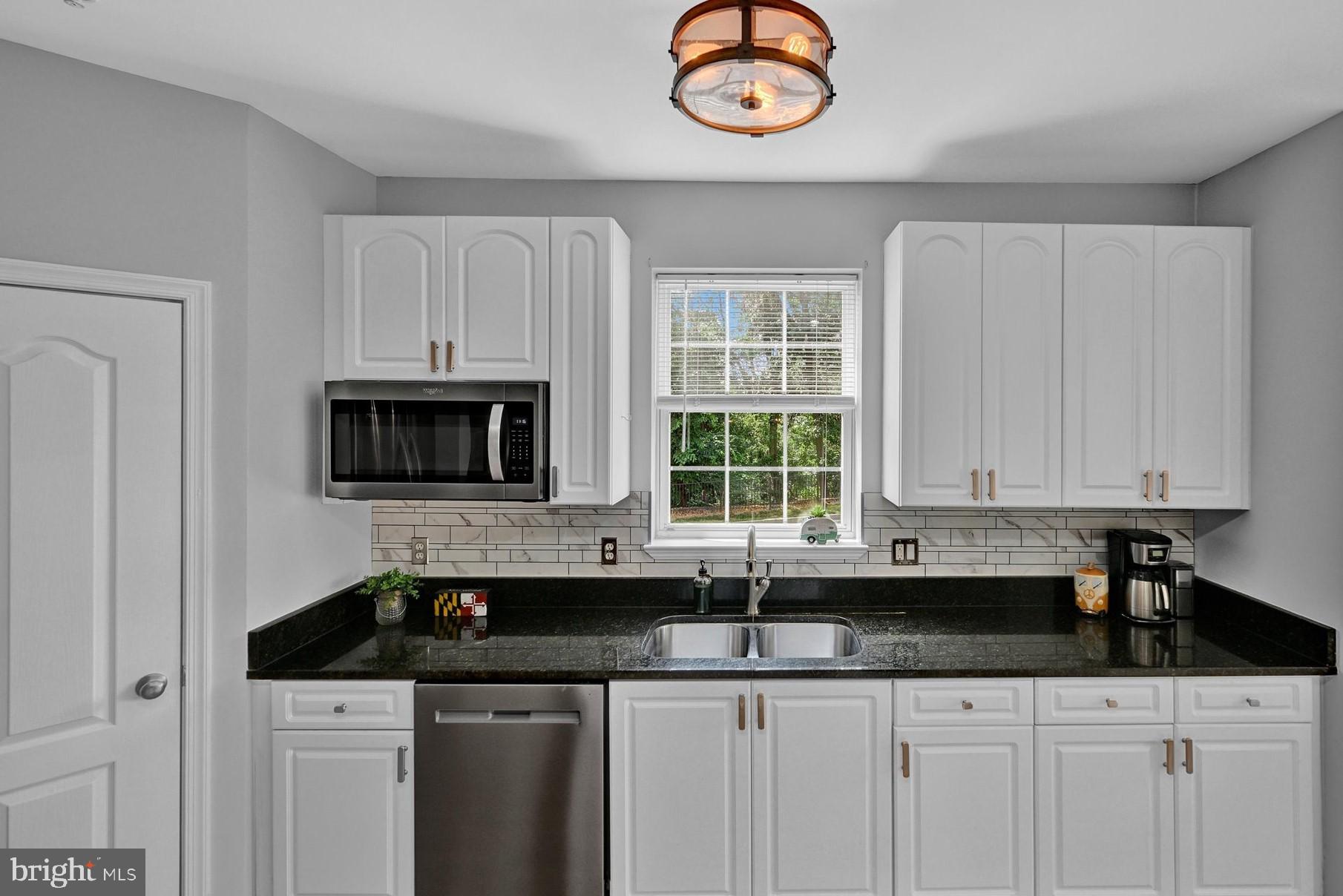 HIGH VIEW AT HUNT VALLEY - Residential