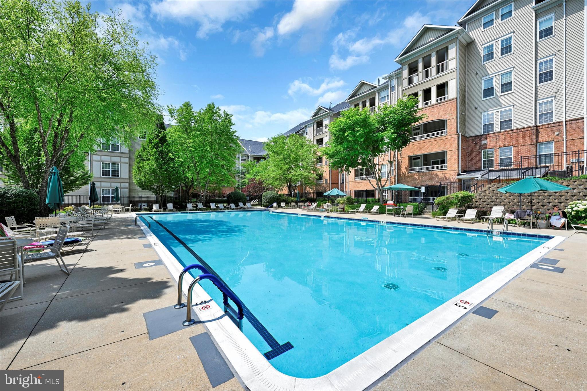 HIGH VIEW AT HUNT VALLEY - Residential