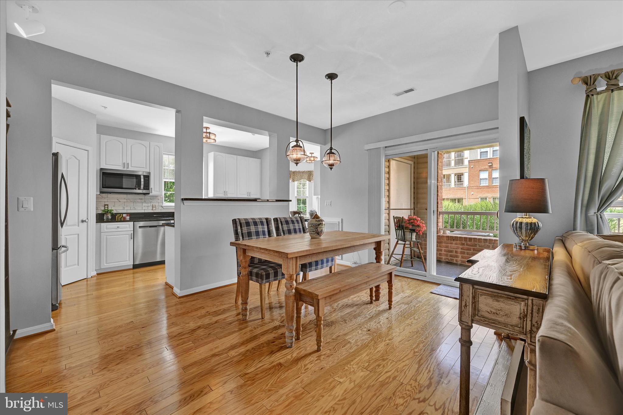 HIGH VIEW AT HUNT VALLEY - Residential