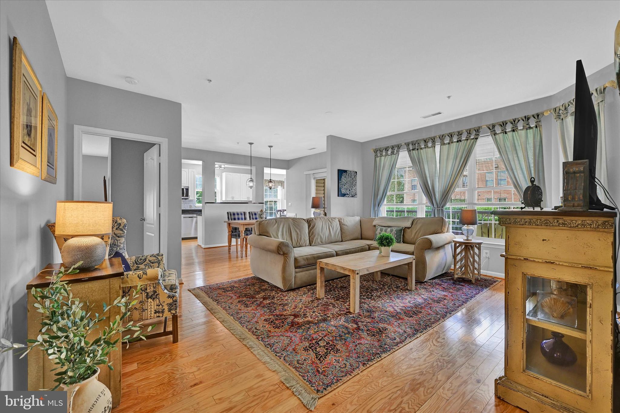 HIGH VIEW AT HUNT VALLEY - Residential