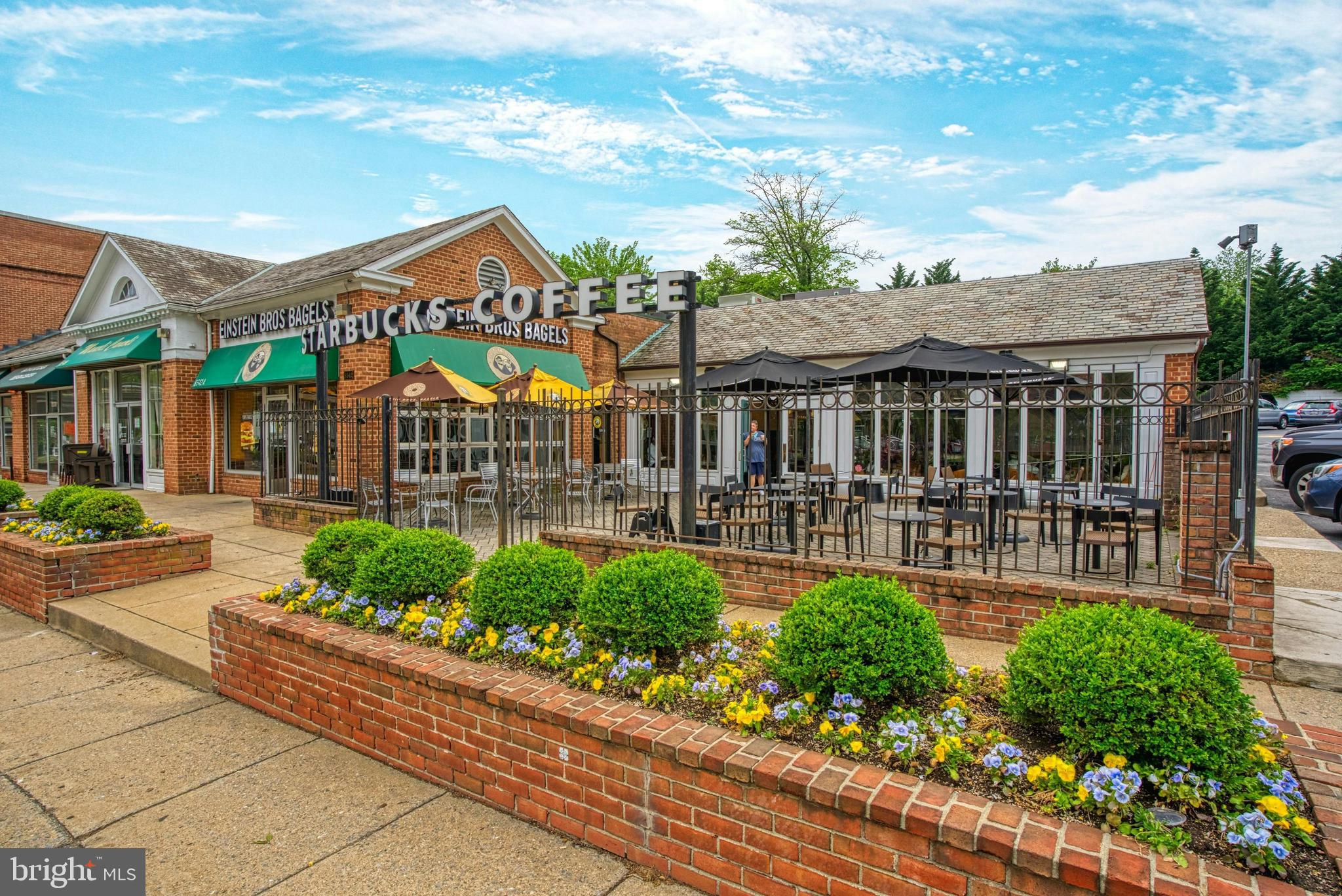 ROCK CREEK KNOLLS - Residential