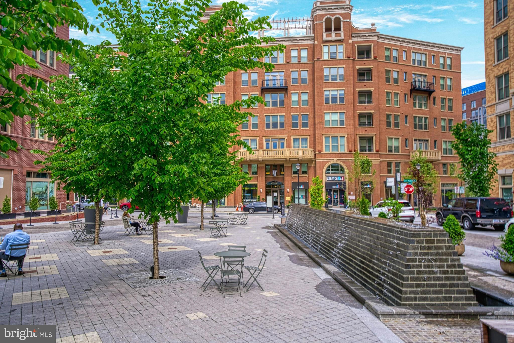 ROCK CREEK KNOLLS - Residential