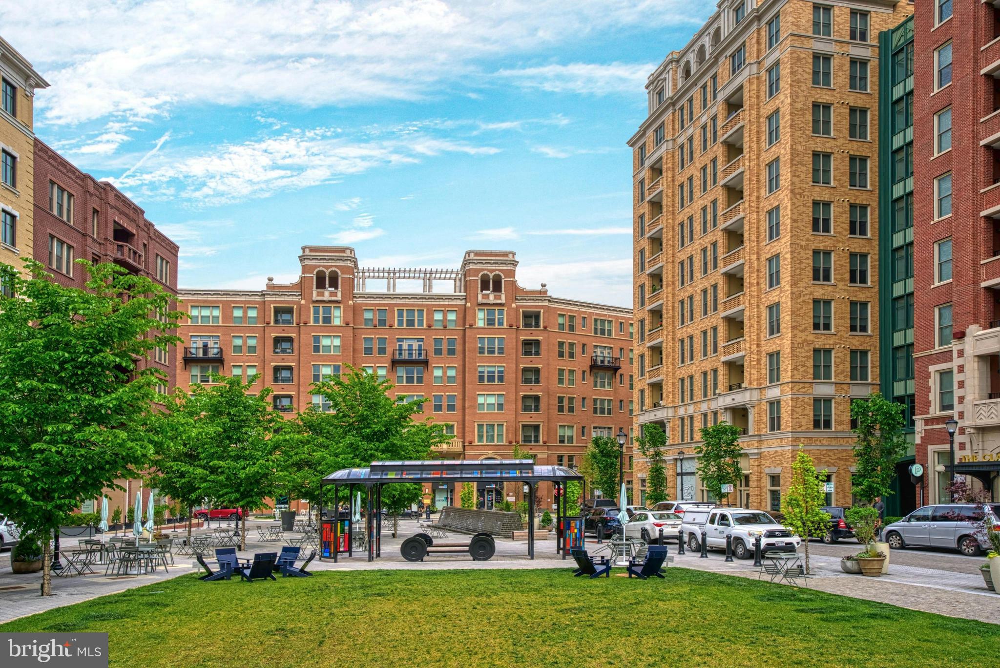 ROCK CREEK KNOLLS - Residential