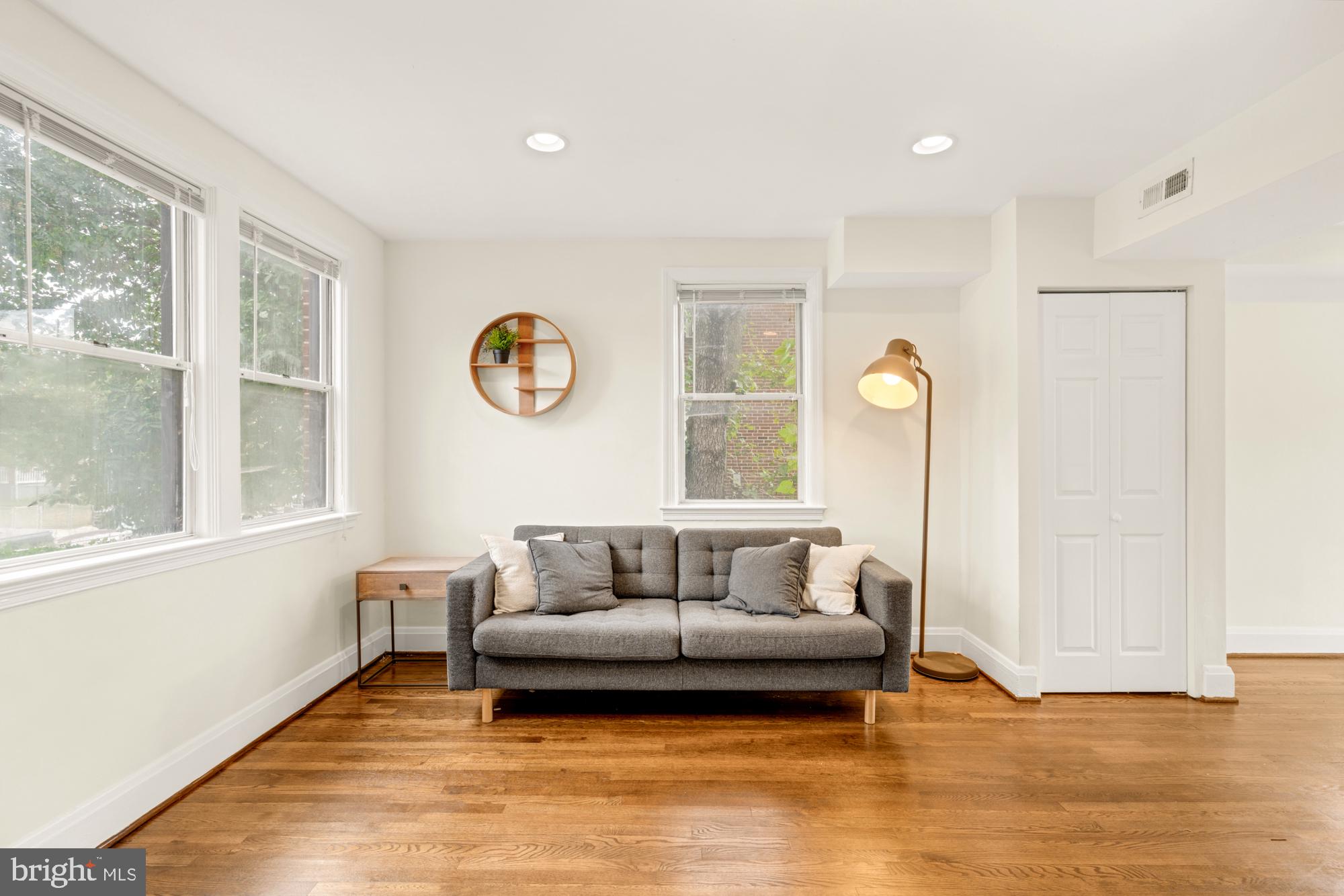 BROOKLYN PARK - Residential