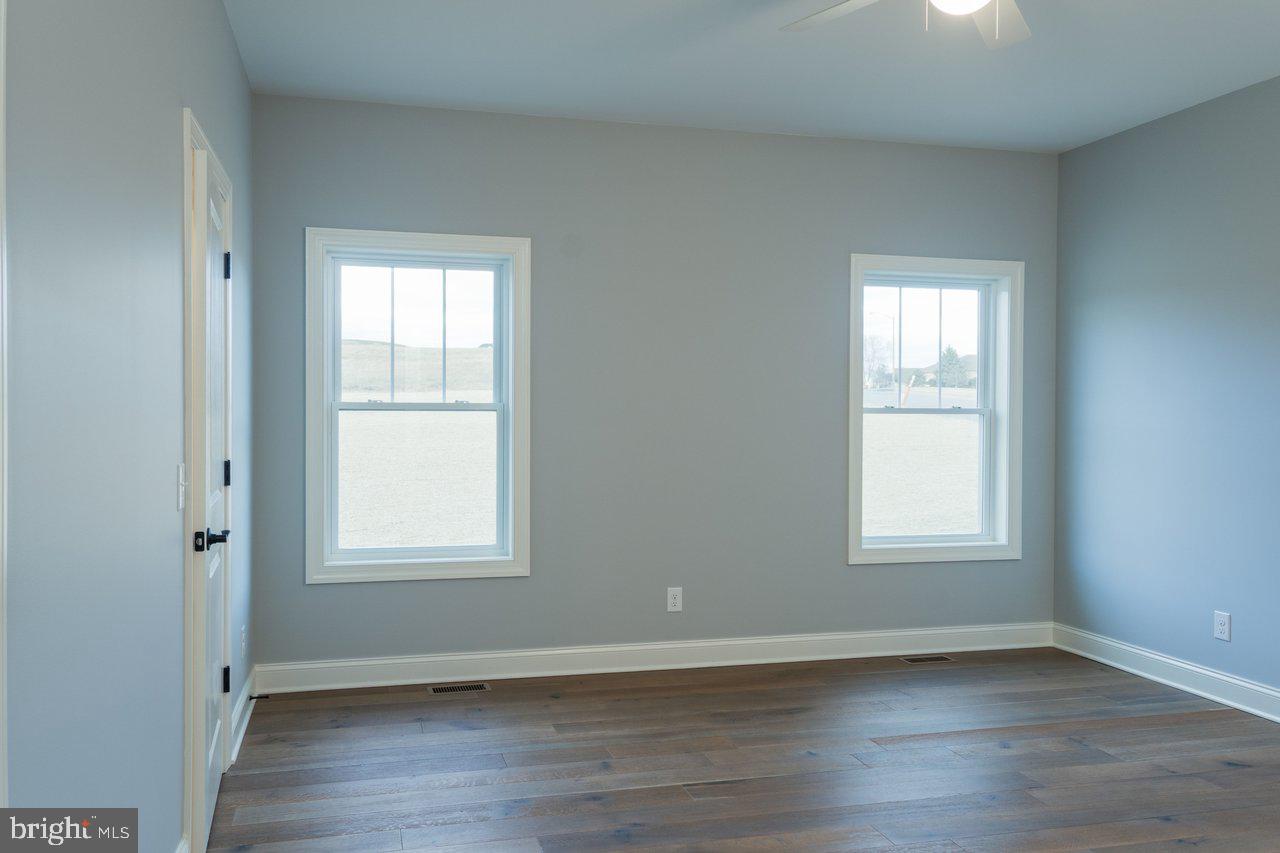 FAIRWAY MANOR - Residential