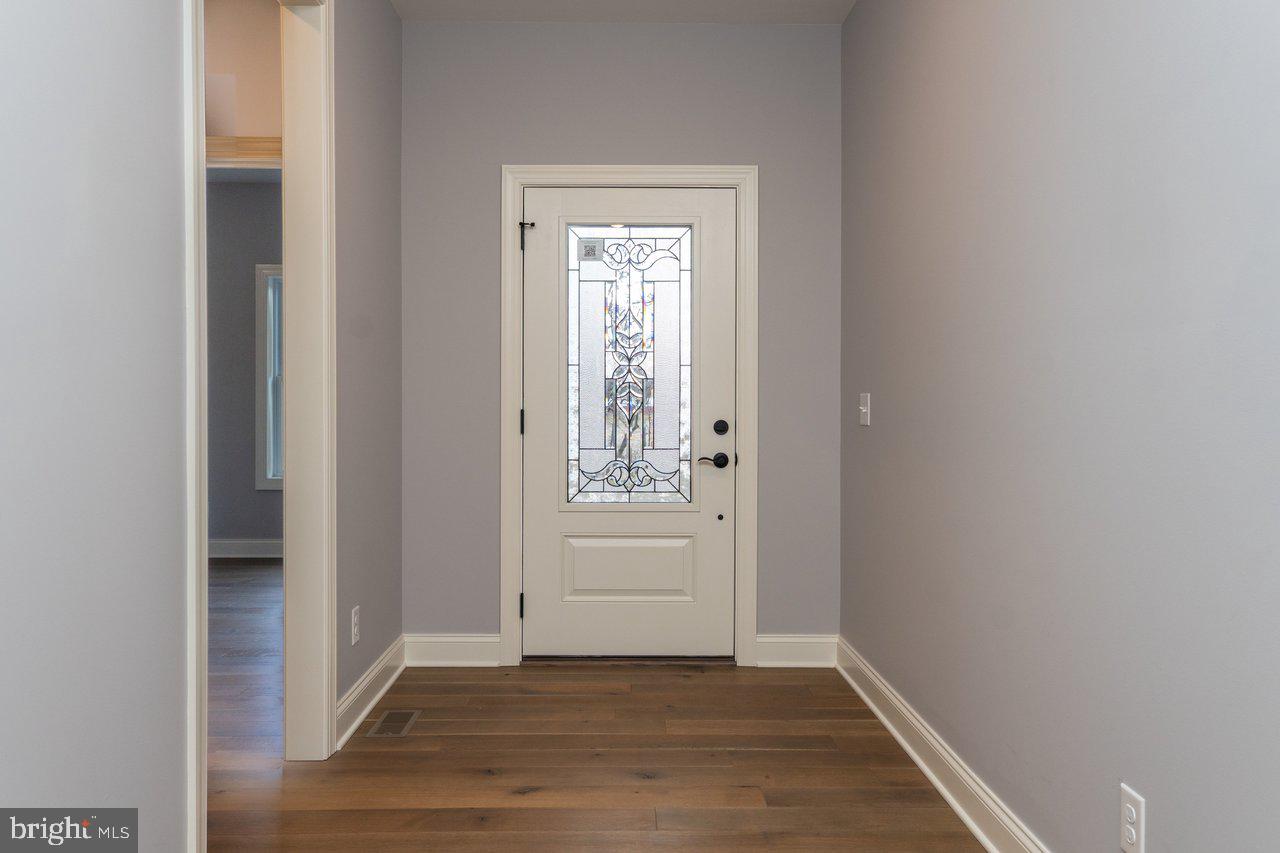 FAIRWAY MANOR - Residential