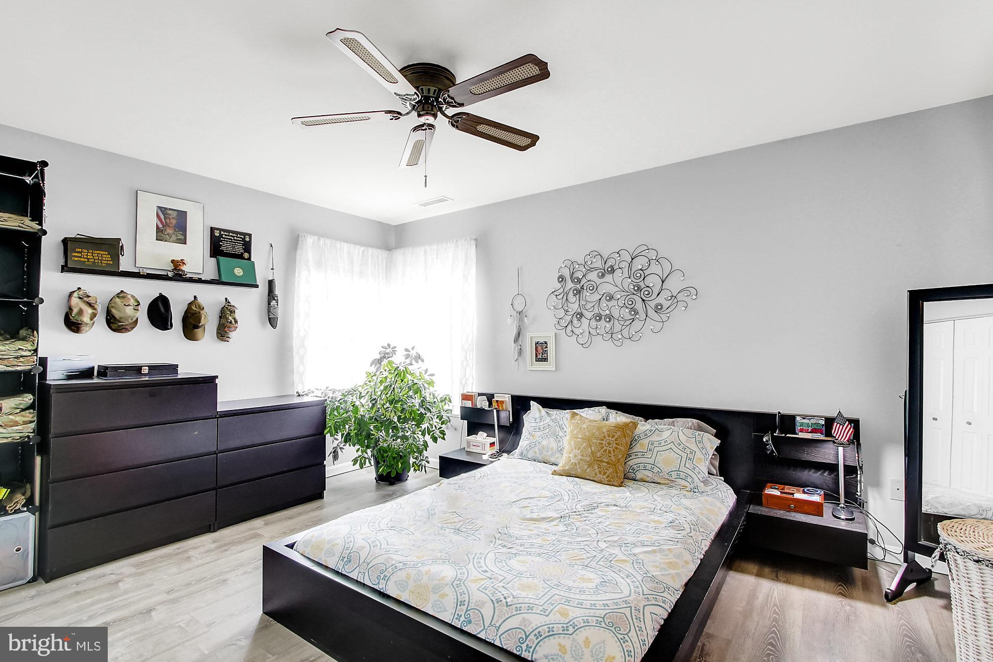 THE POINTE - Residential