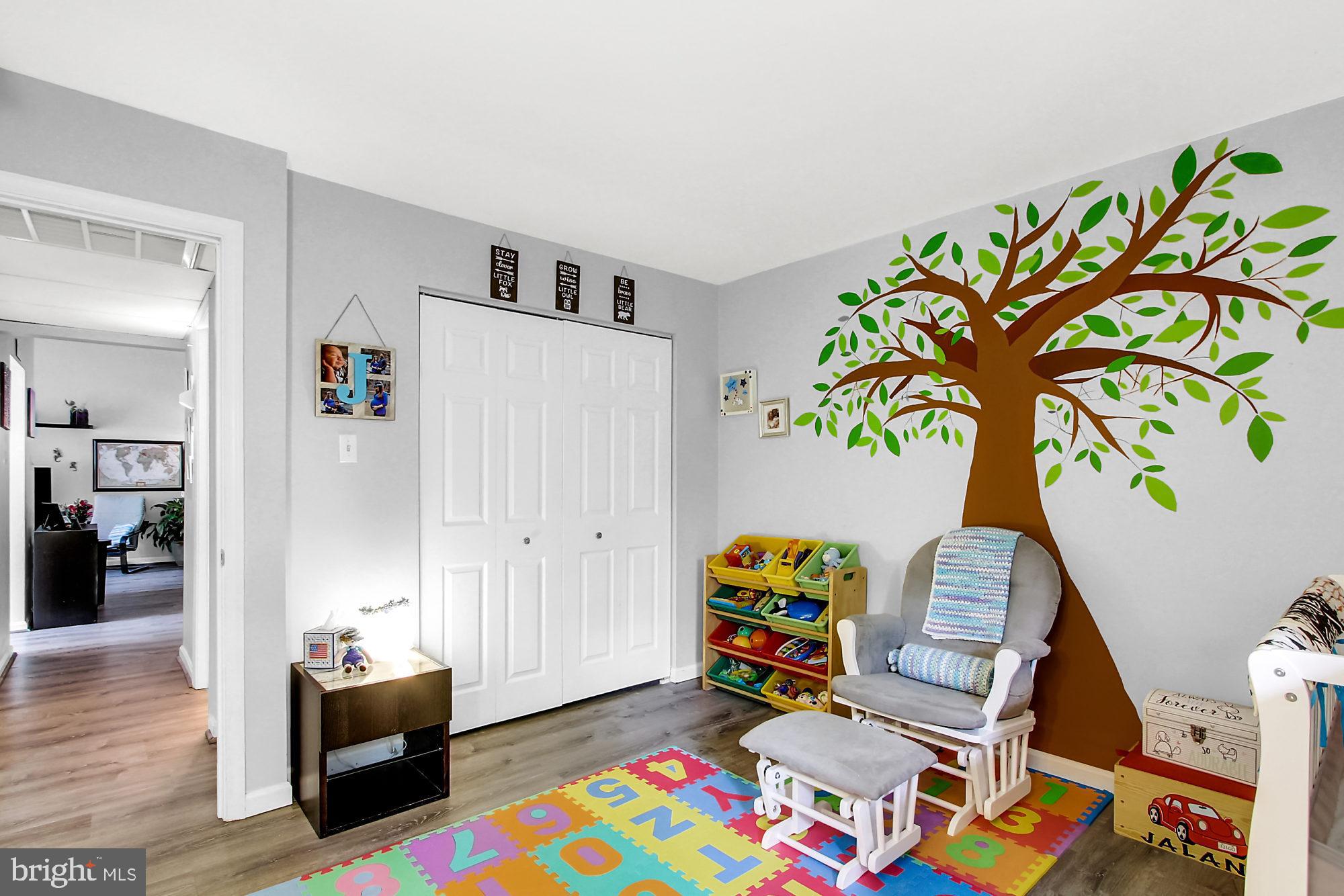 THE POINTE - Residential