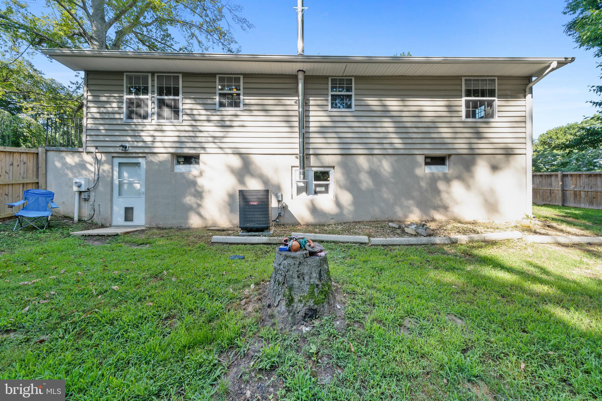 CLIFFTON ON THE POTOMAC - Residential
