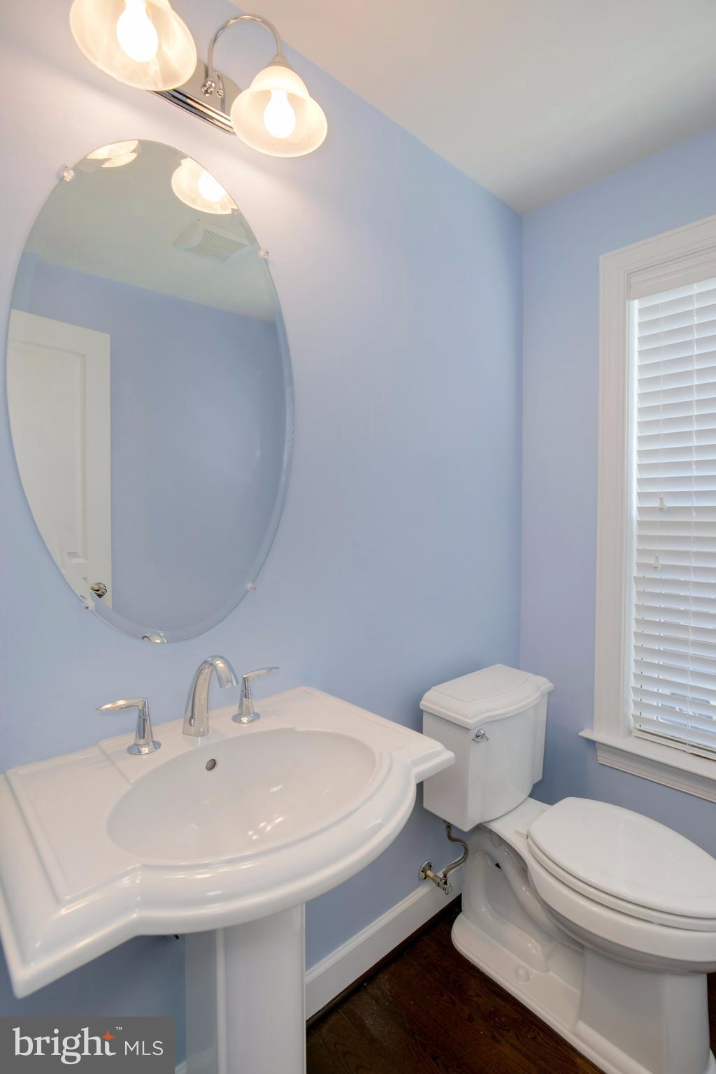 JAGUAR/YORKTOWN - Residential