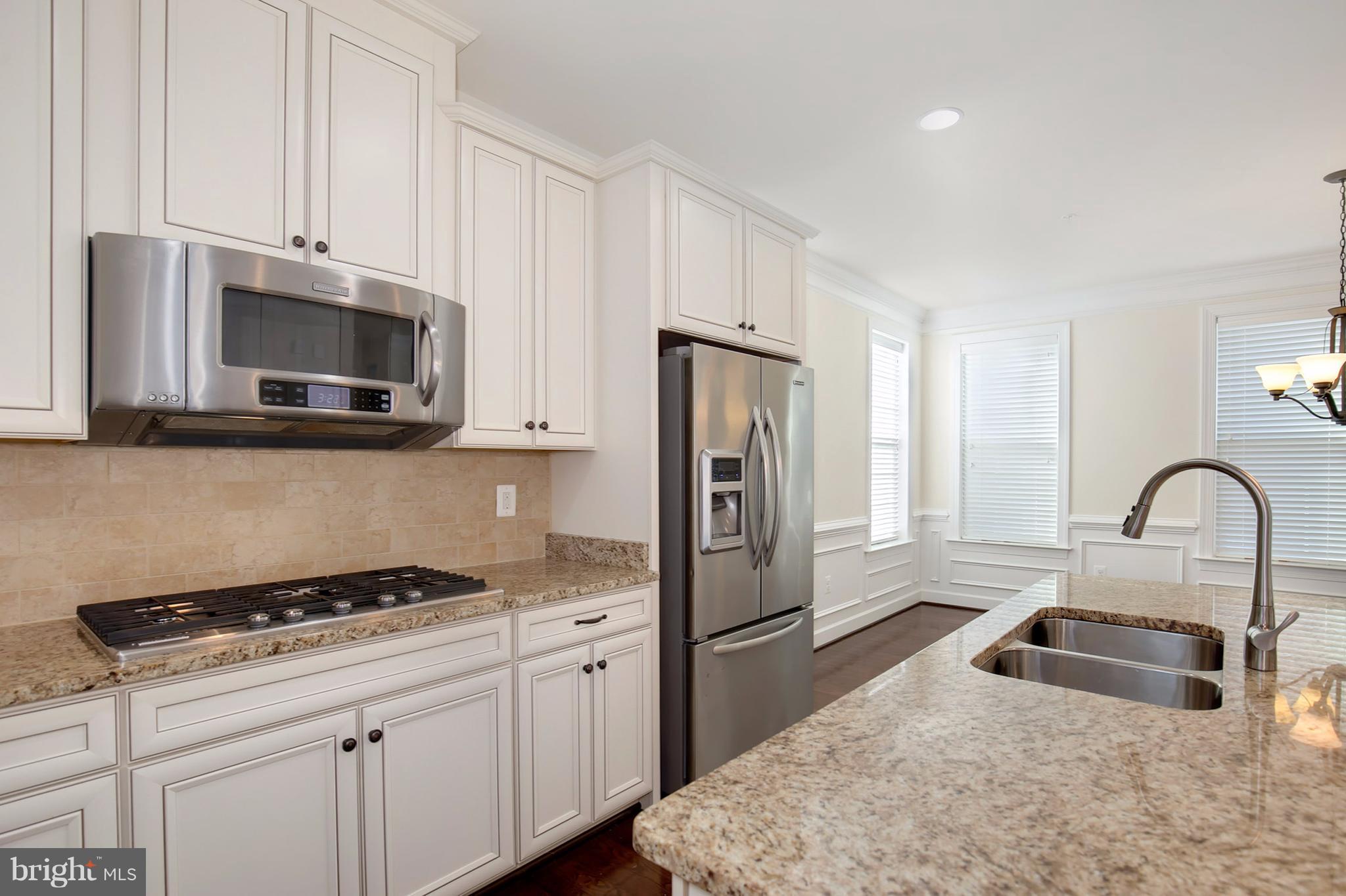 JAGUAR/YORKTOWN - Residential