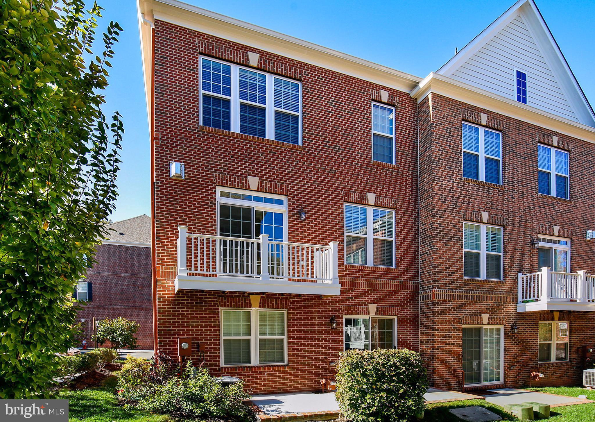 JAGUAR/YORKTOWN - Residential