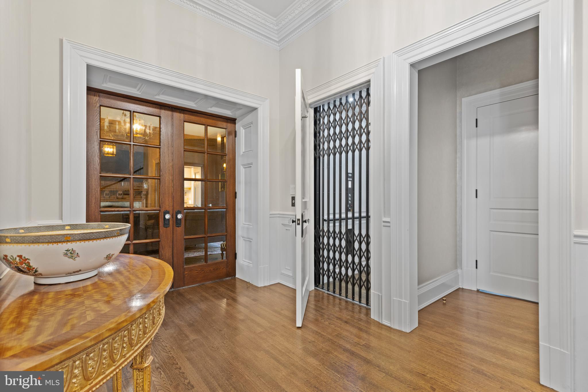 GREENSPRING VALLEY - Residential