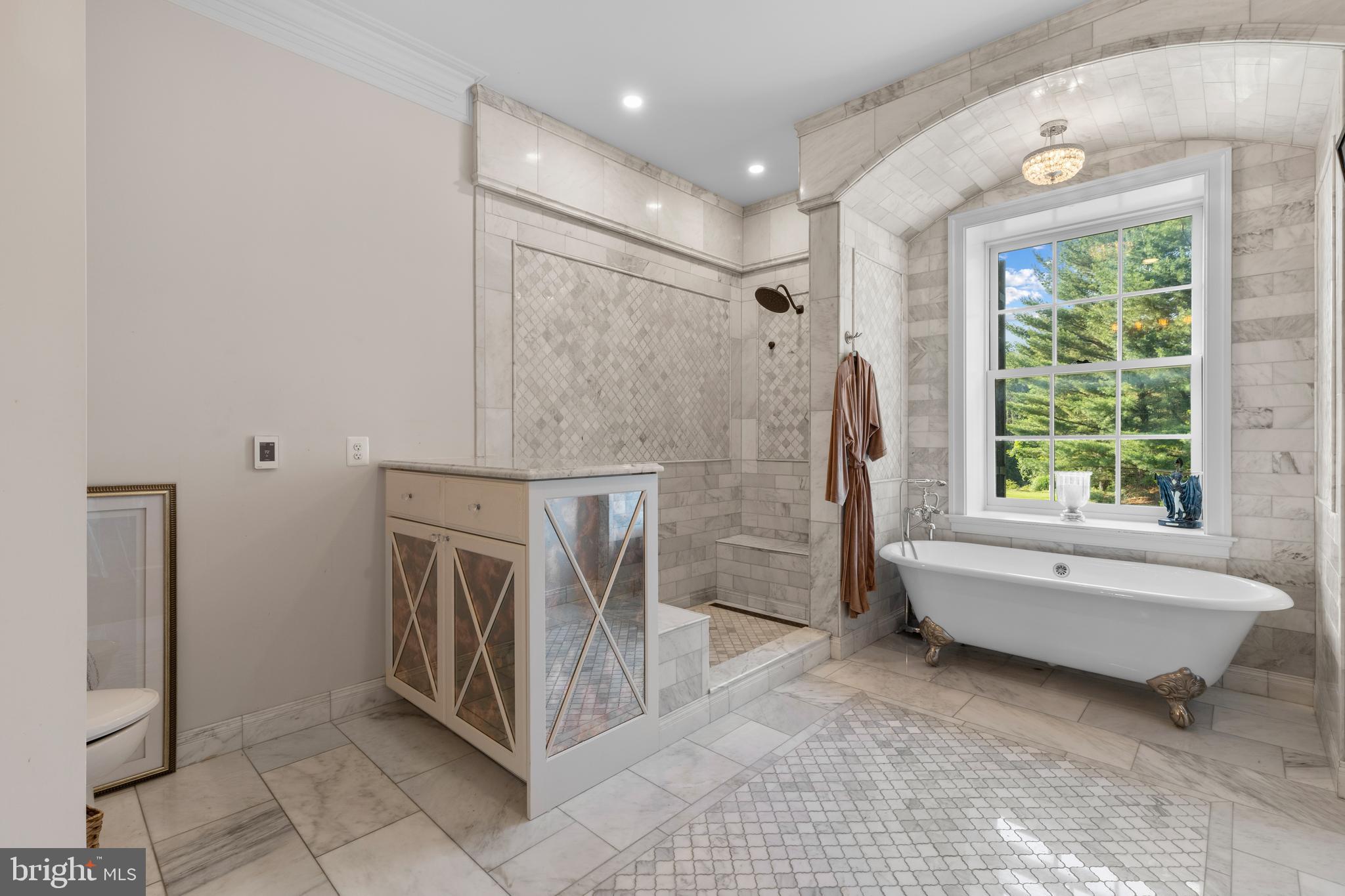 GREENSPRING VALLEY - Residential