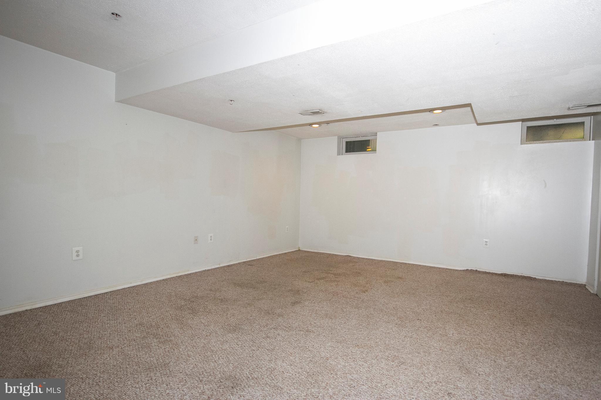 NEW HAVEN WOODS - Residential